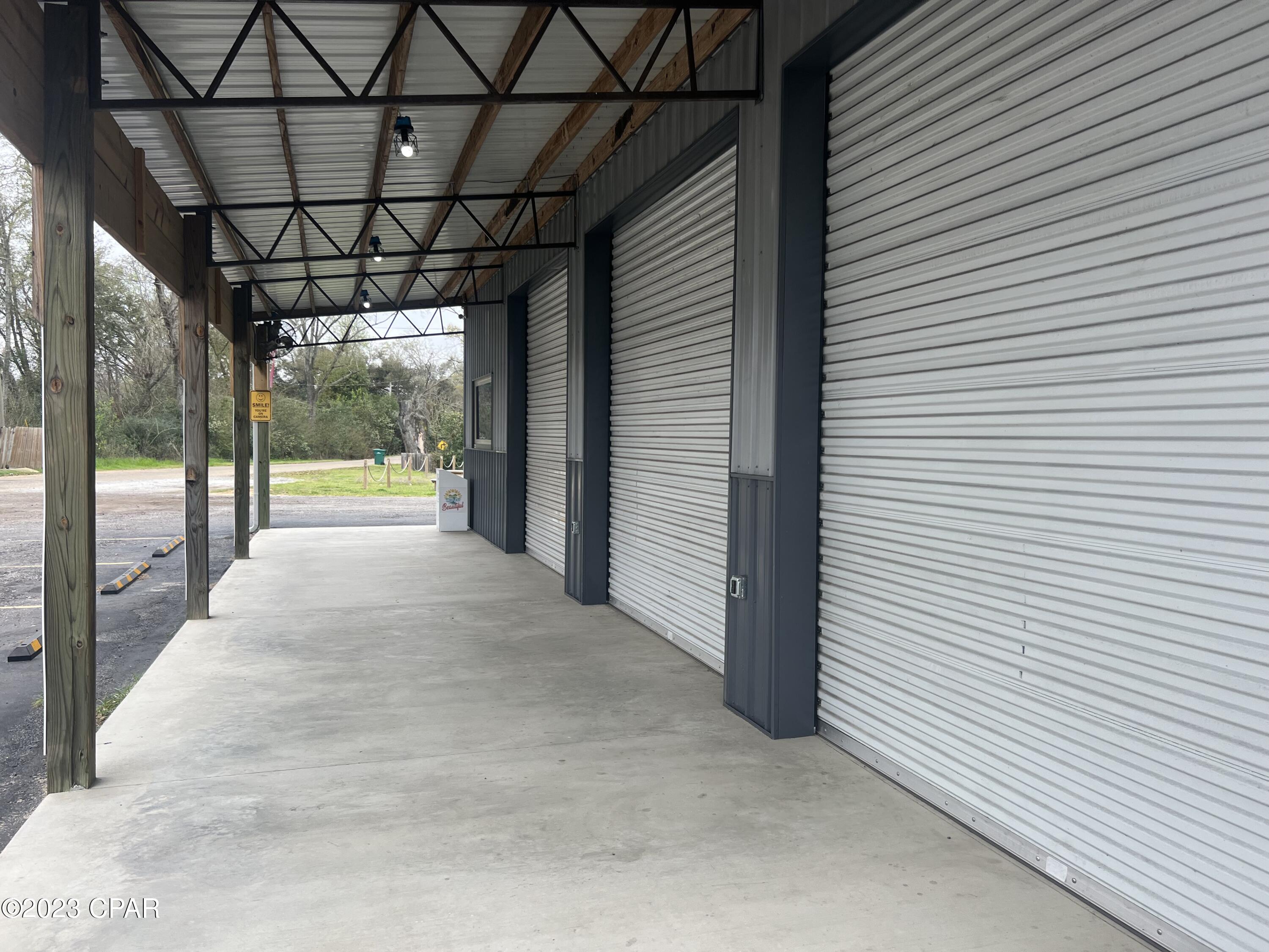 [No Recorded Subdiv] - Commercial Sale