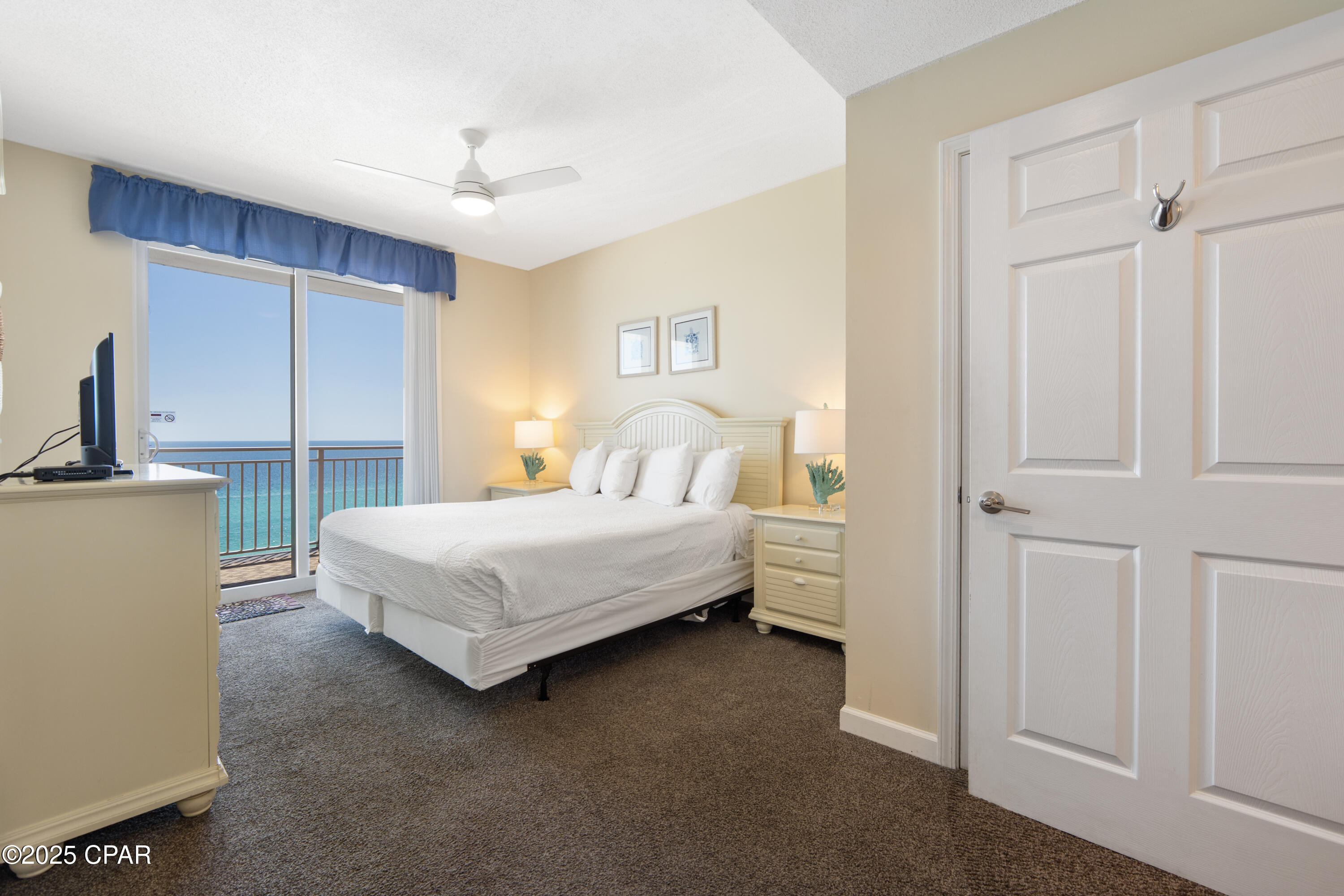 Sterling Reef - Residential