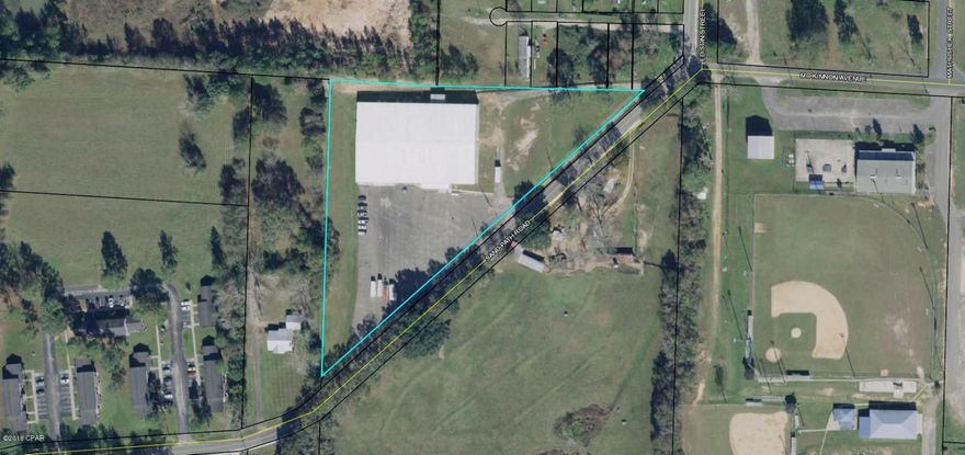 34,900 SF Commercial Building with 3.82 acres