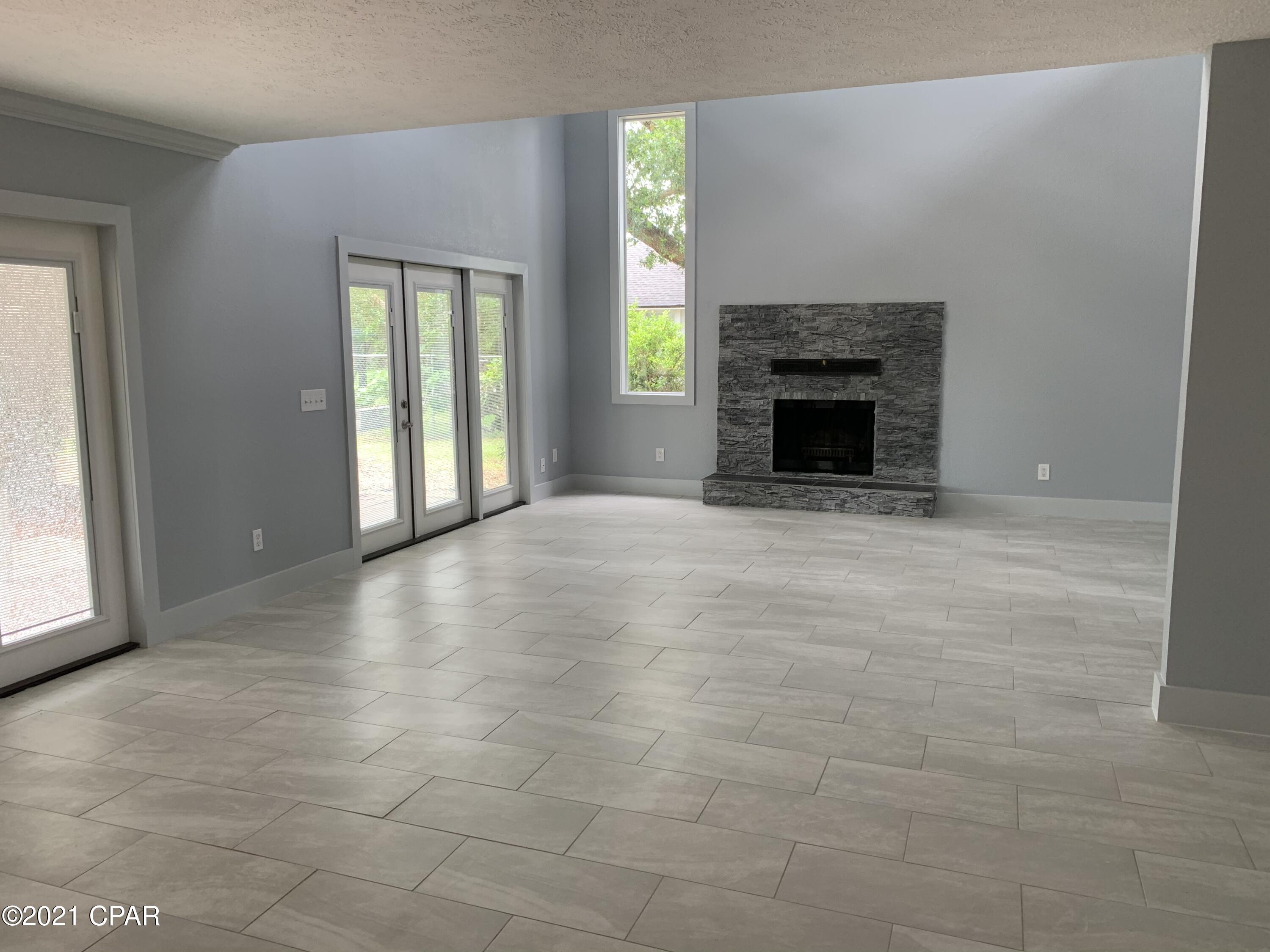 Woodlawn Unit 4 - Residential