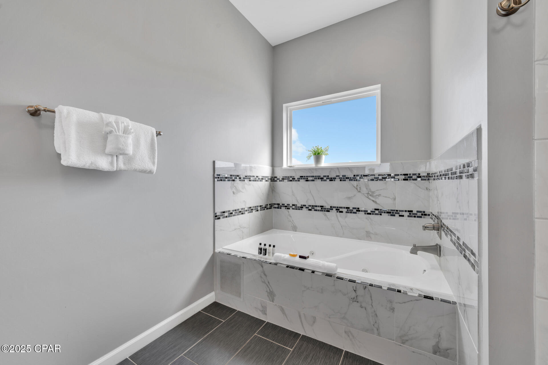 Lyndell By The Sea - Residential