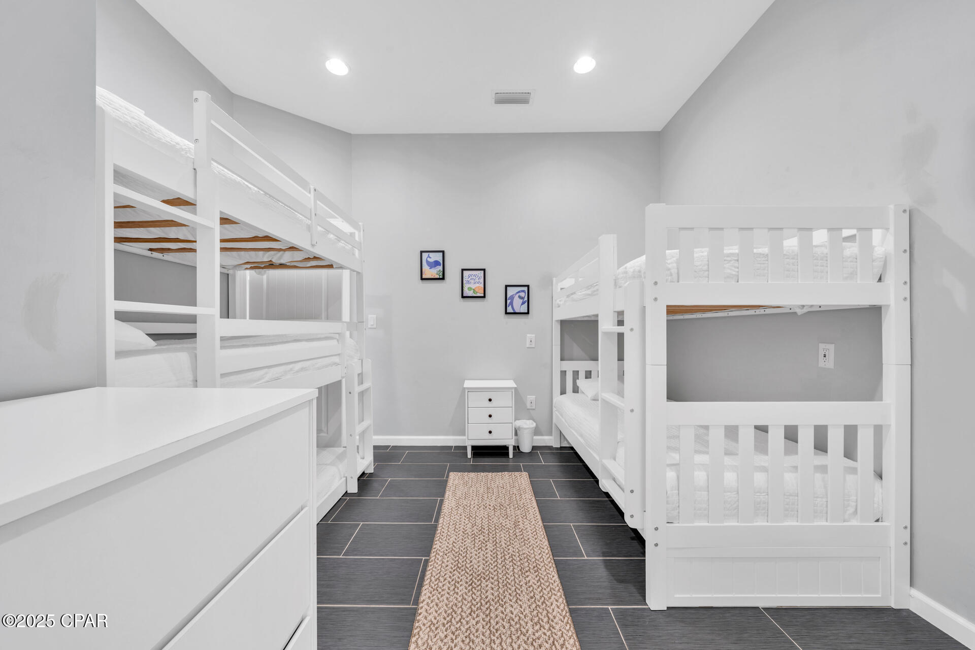 Lyndell By The Sea - Residential