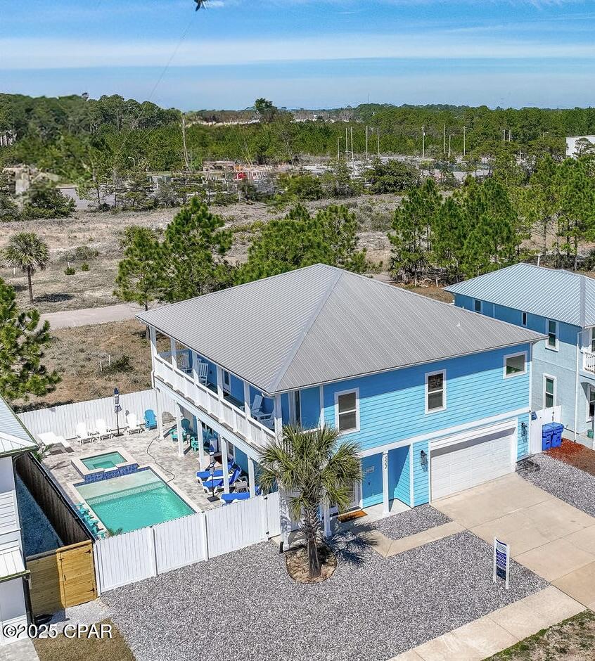 Lyndell By The Sea - Residential