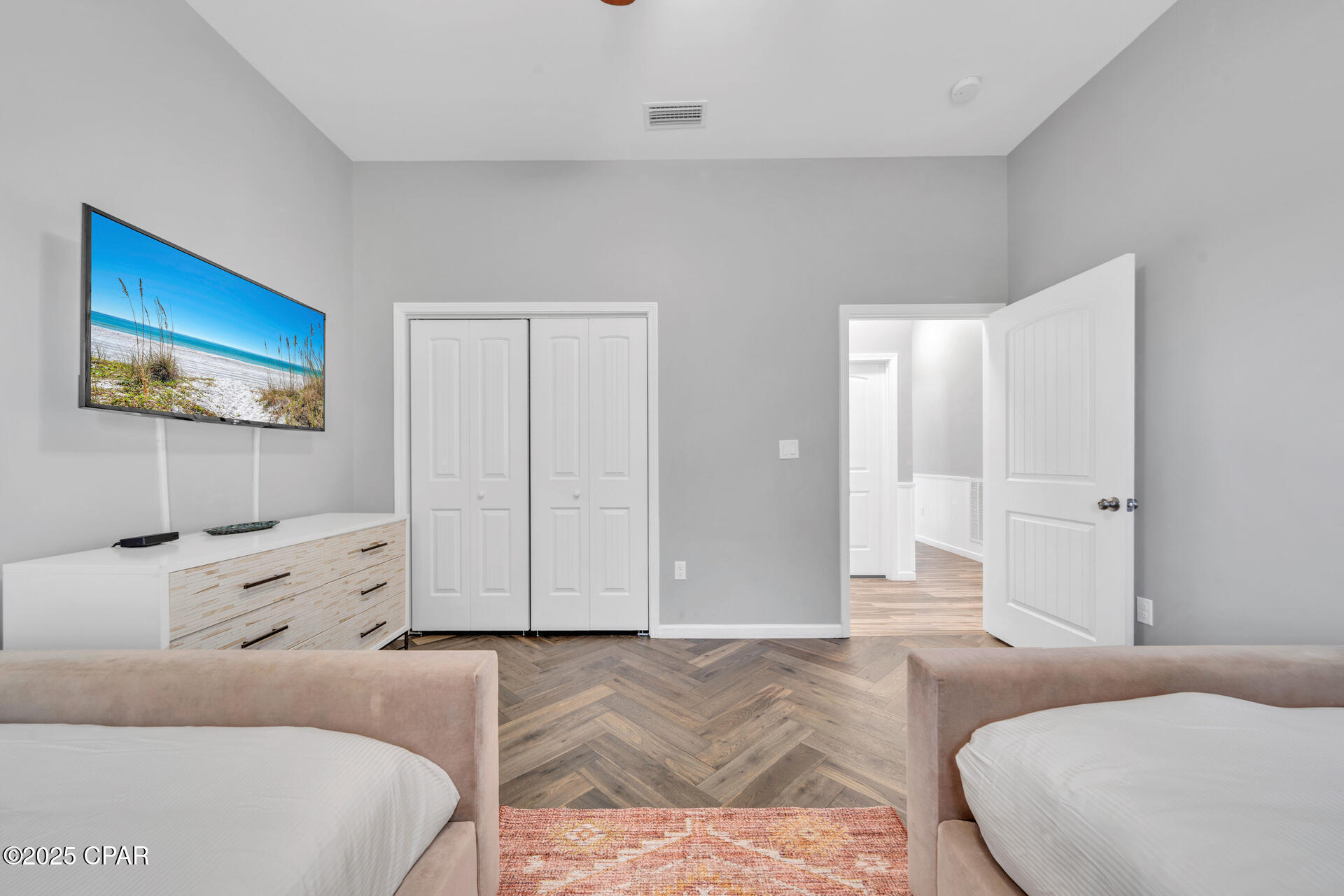 Lyndell By The Sea - Residential