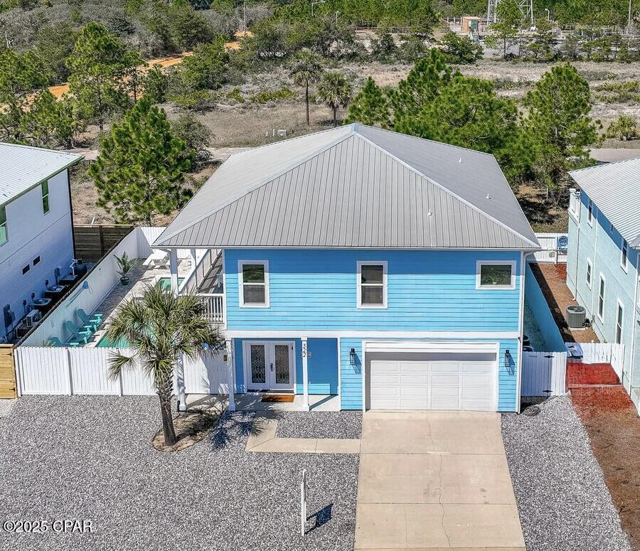 Lyndell By The Sea - Residential