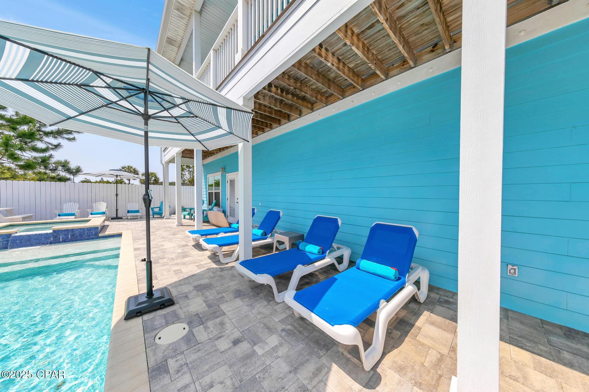 Lyndell By The Sea - Residential