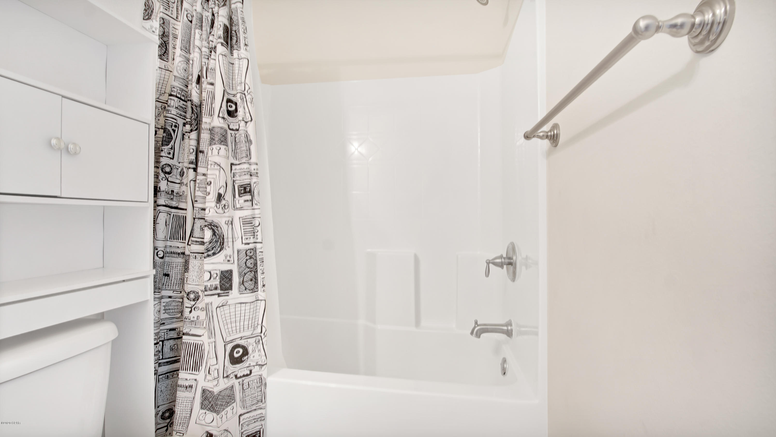 Magnolia Bay Club - Residential