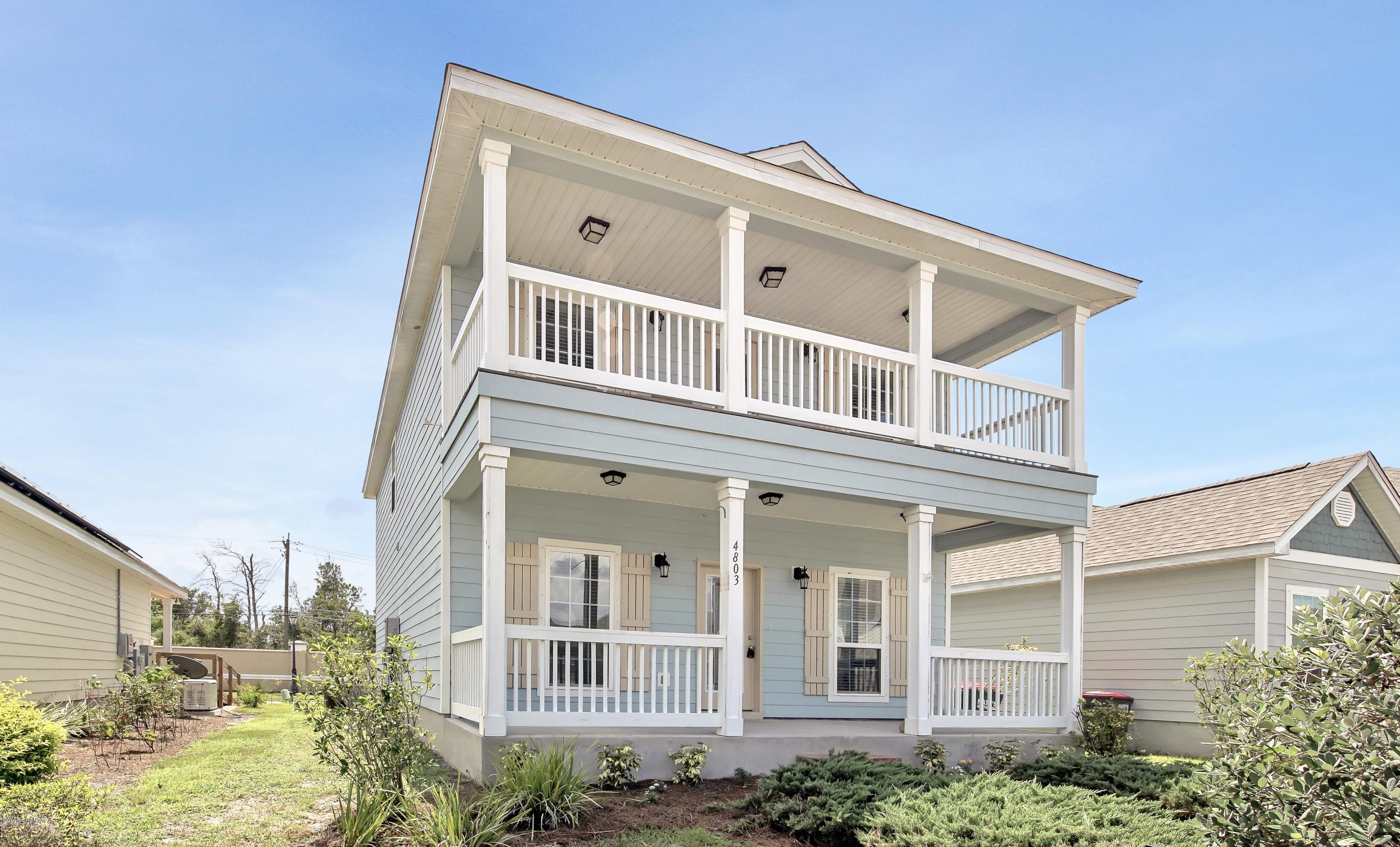 Magnolia Bay Club - Residential