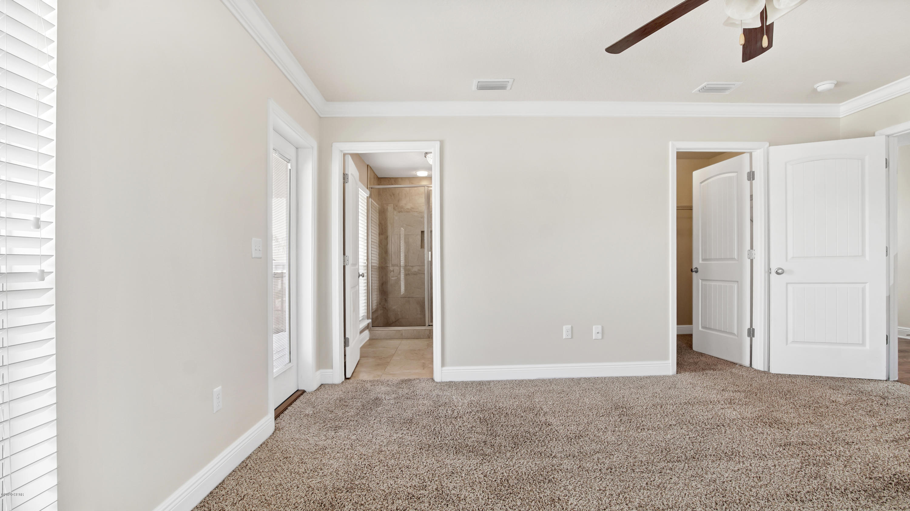 Magnolia Bay Club - Residential