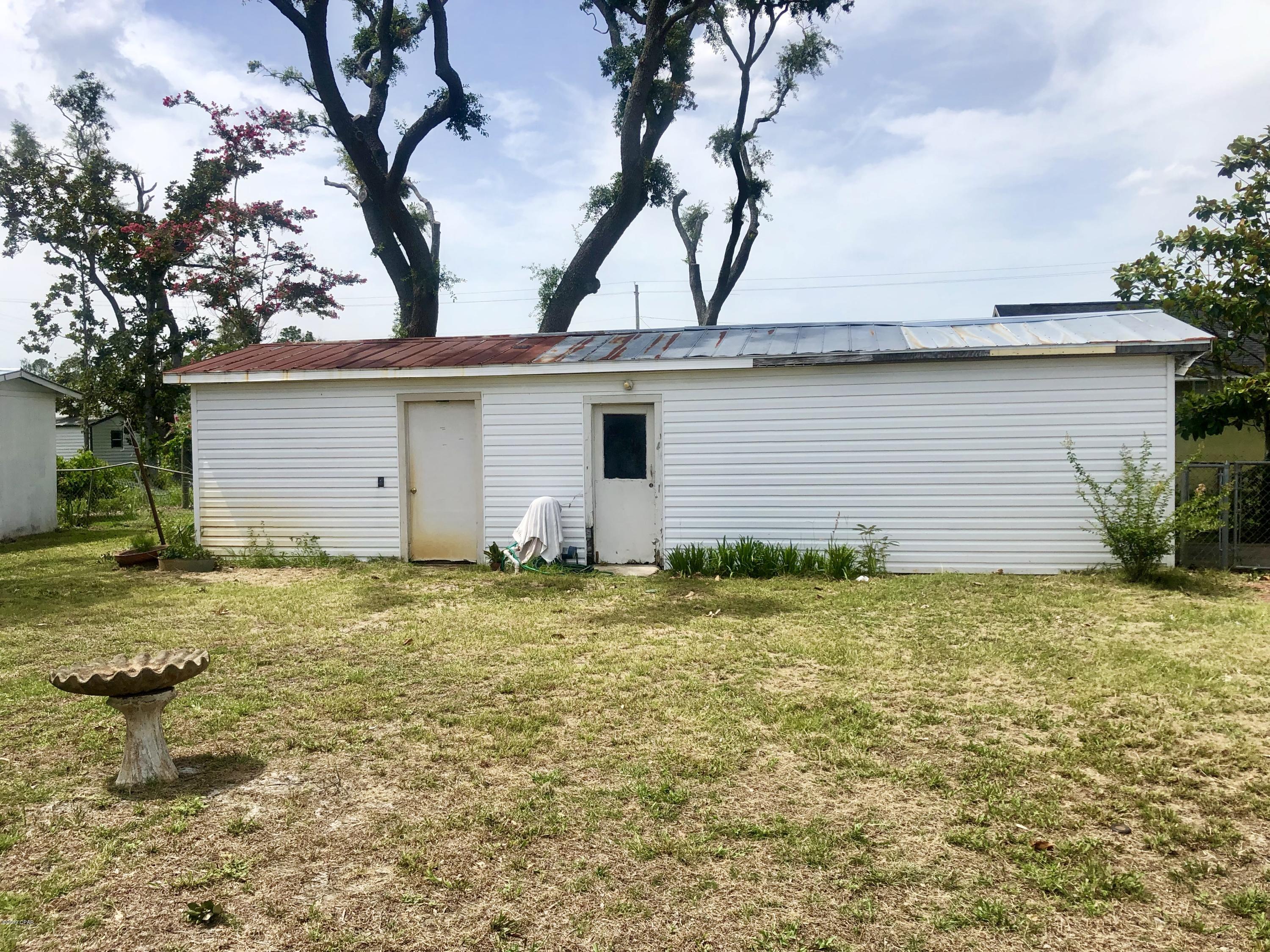 [No Recorded Subdiv] - Residential