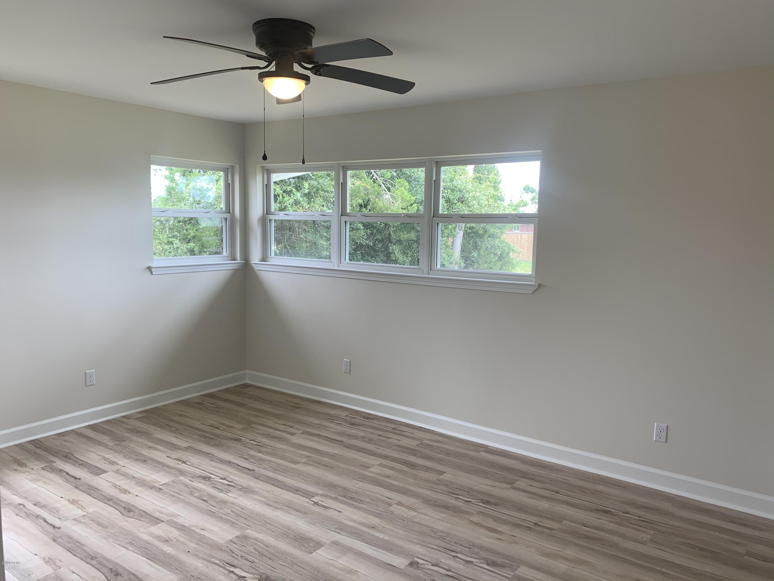 Forest Park 2nd Add - Residential Lease