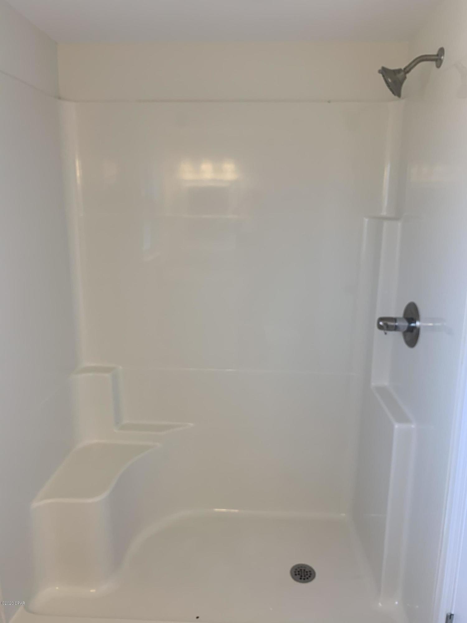 Forest Park 2nd Add - Residential Lease