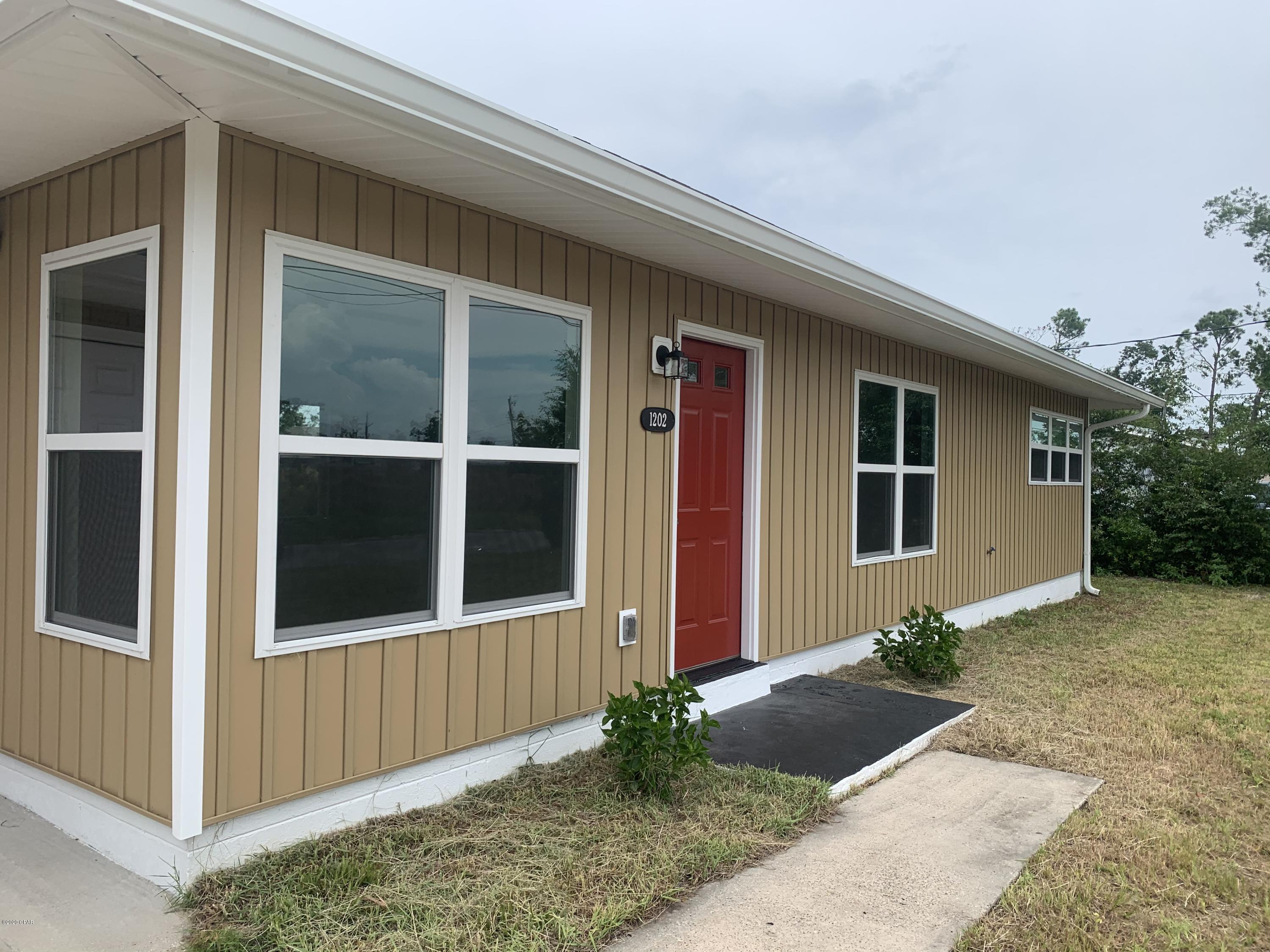 Forest Park 2nd Add - Residential Lease