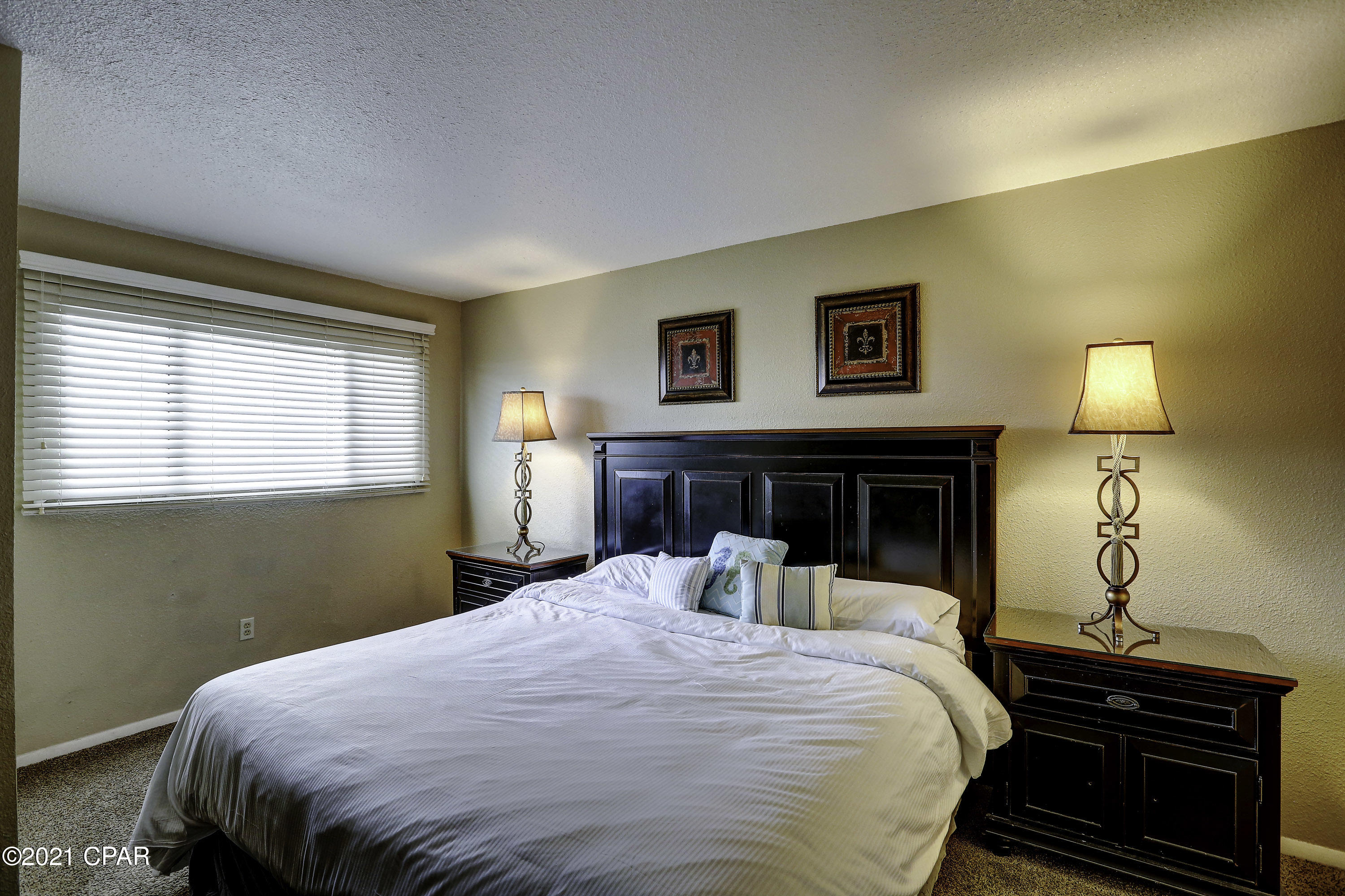 The Summit - Residential