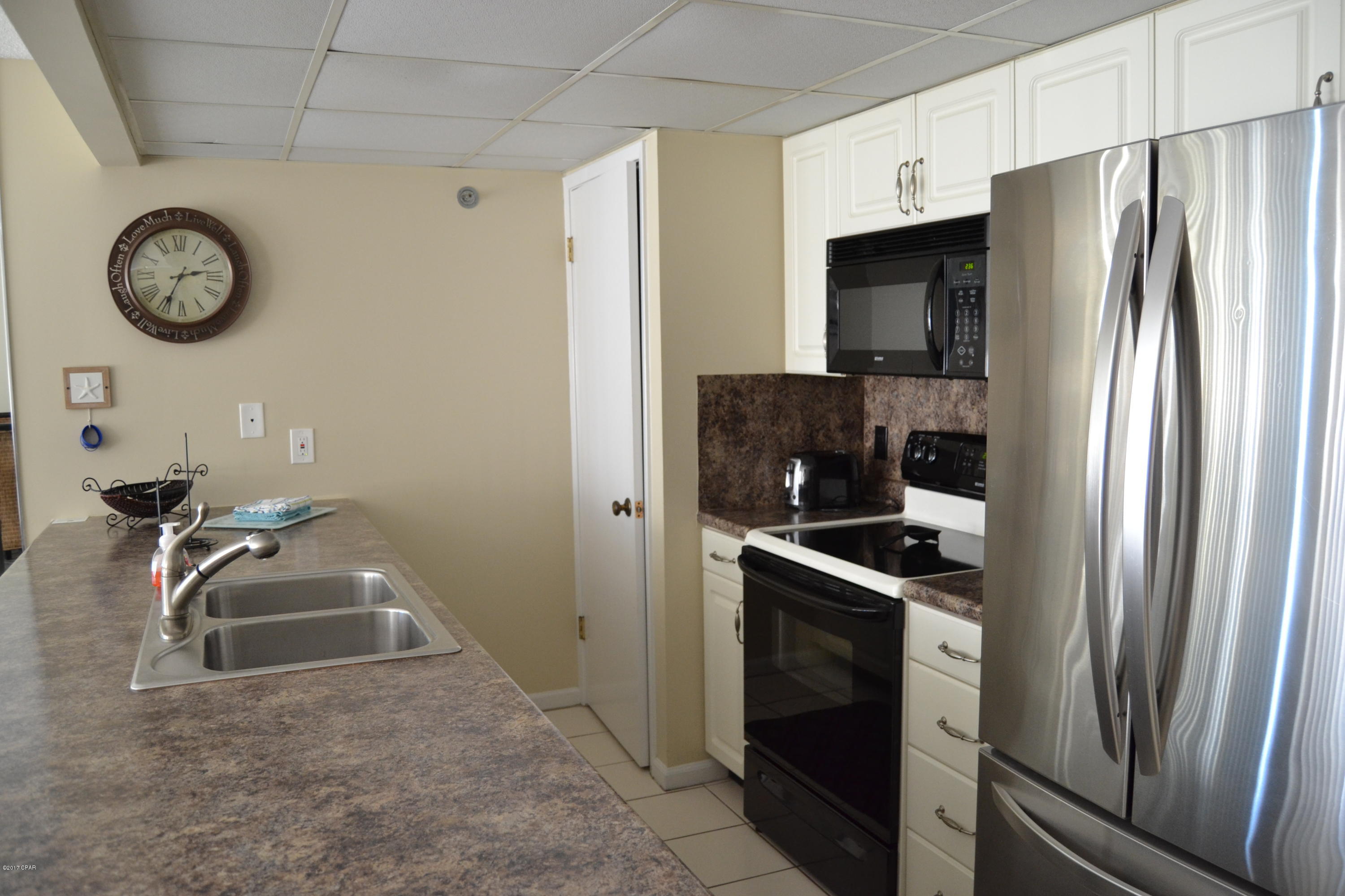 Edgewater Tower III - Residential