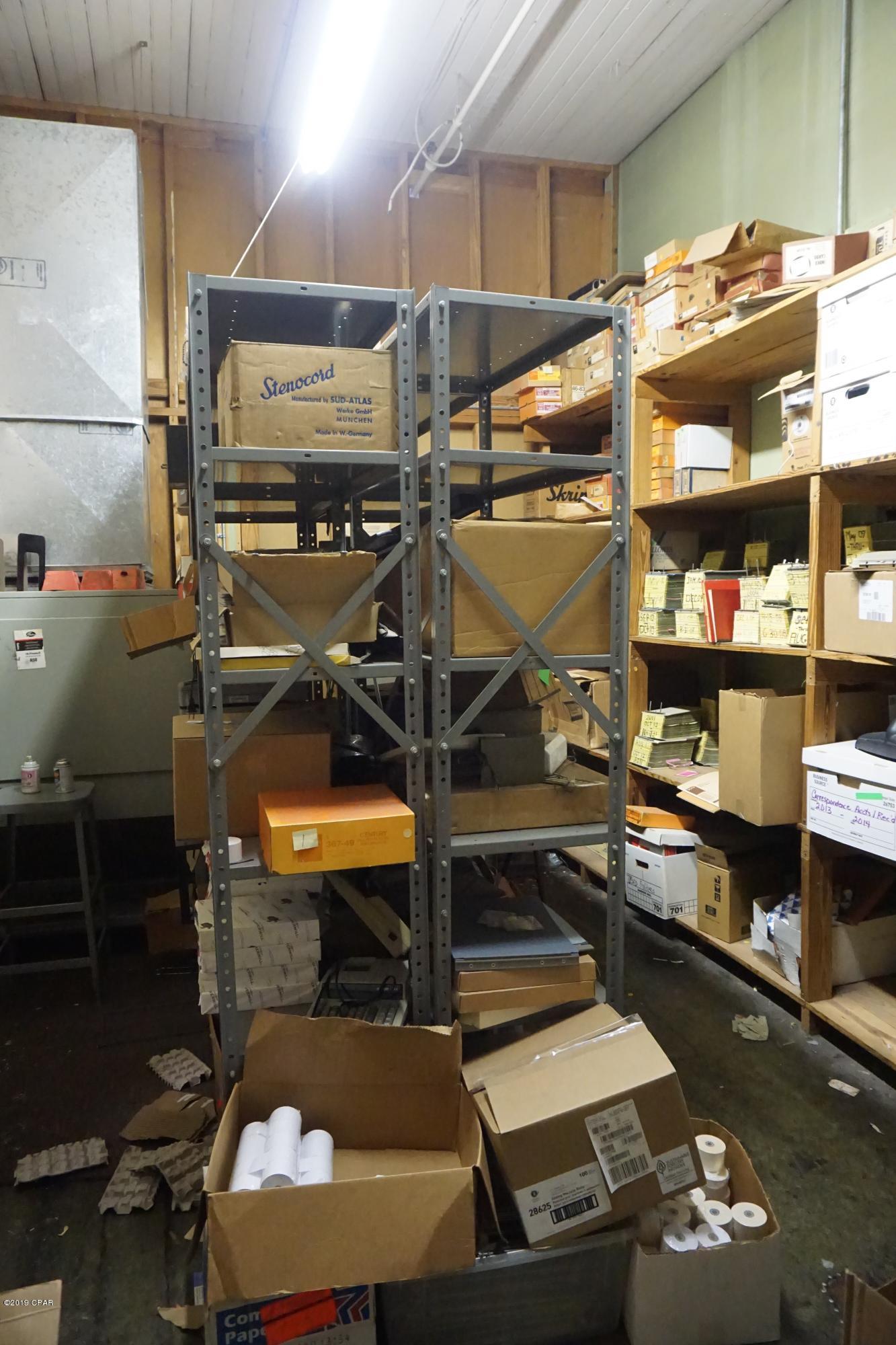 [No Recorded Subdiv] - Commercial Sale