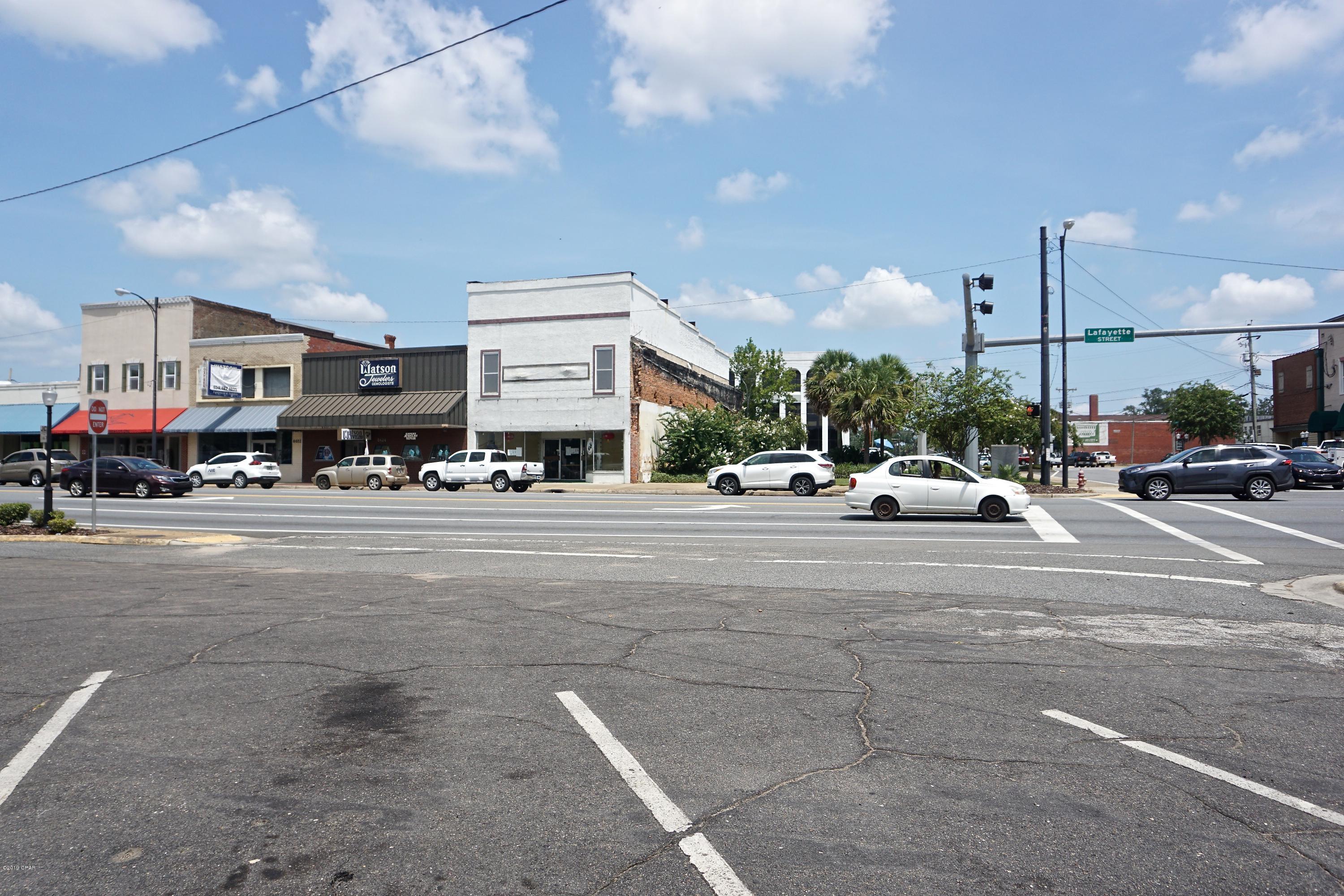 [No Recorded Subdiv] - Commercial Sale