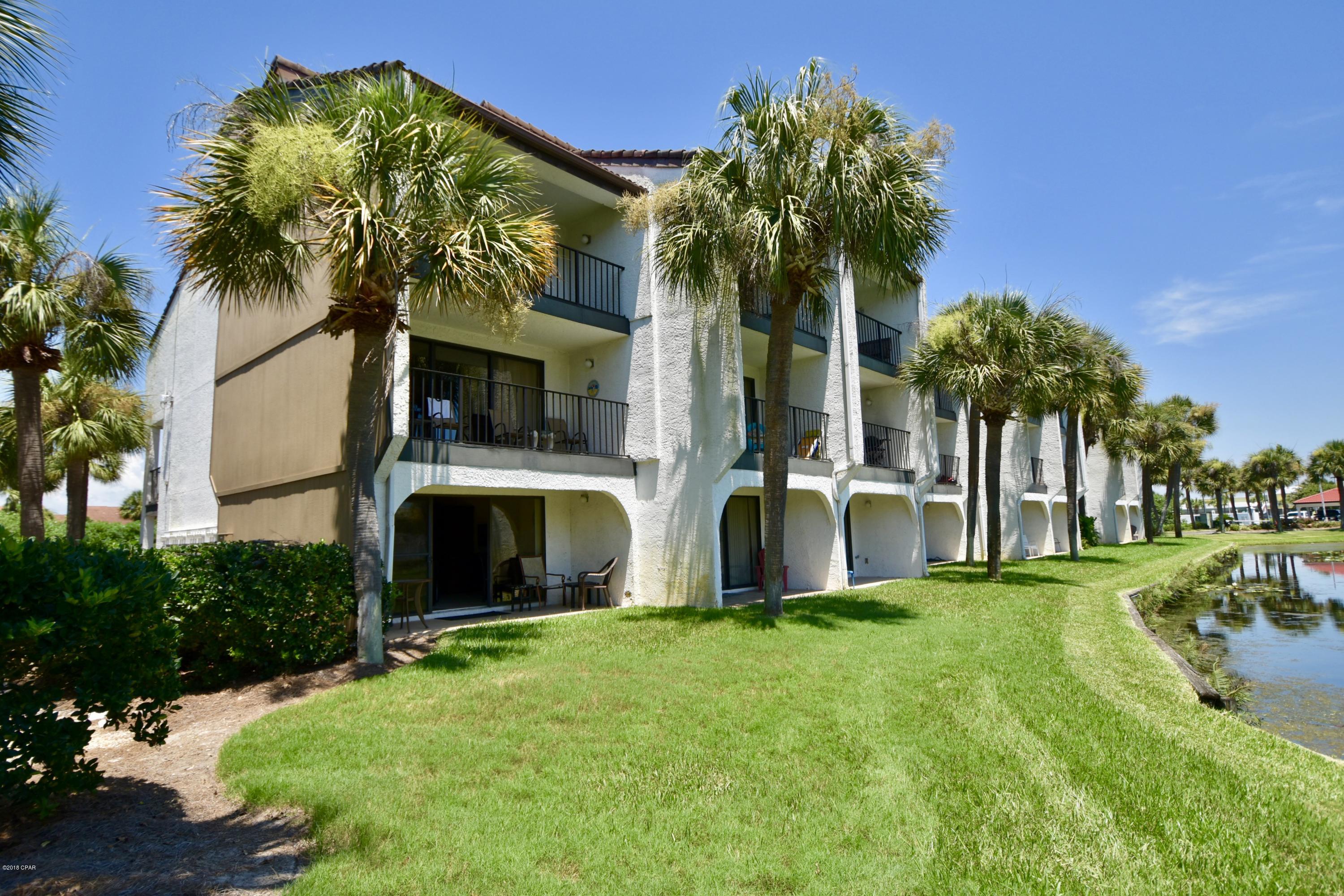 Edgewater Golf Villas I - Residential
