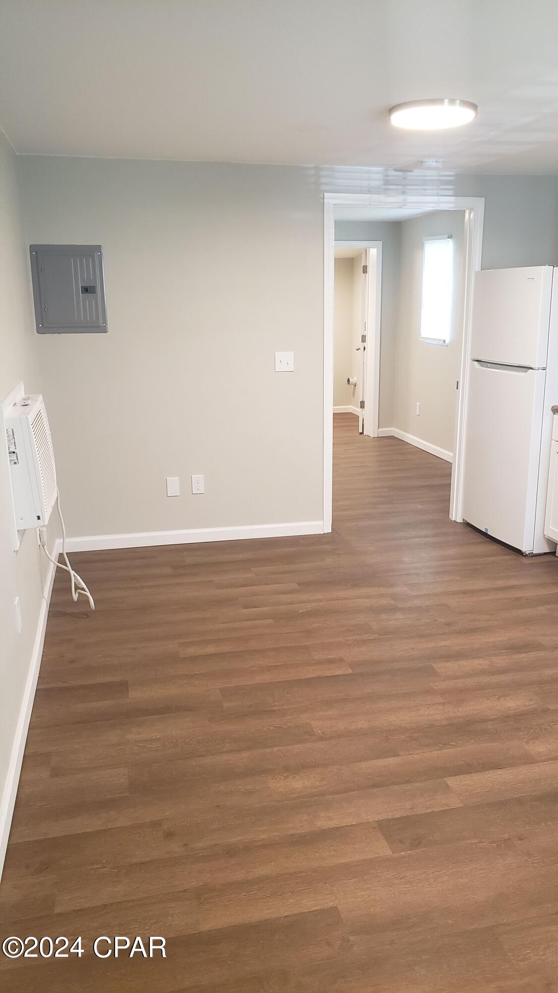 [No Recorded Subdiv] - Residential Lease