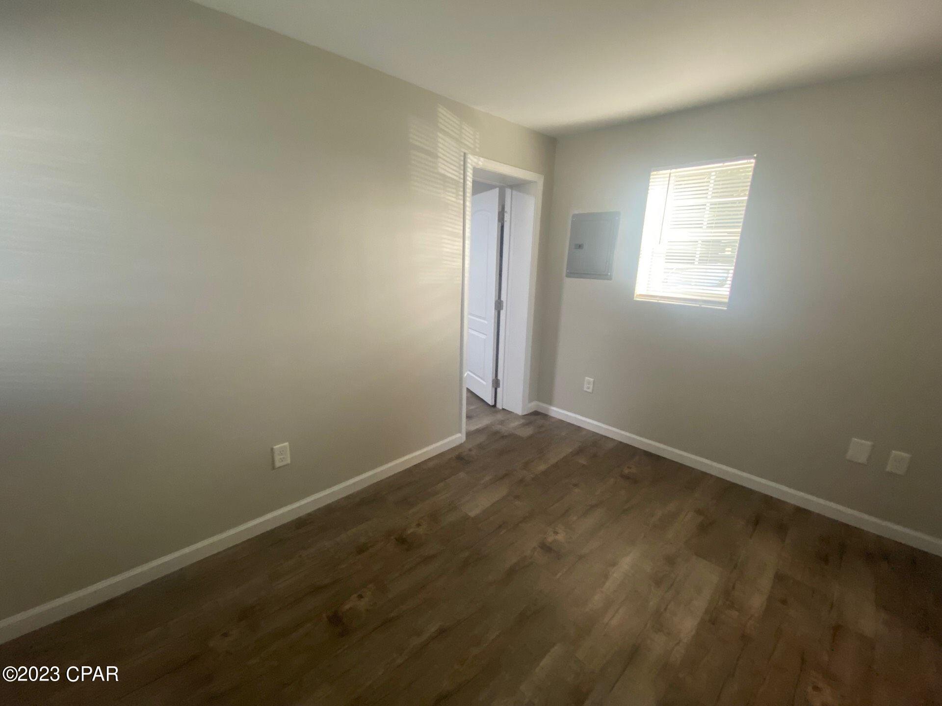 [No Recorded Subdiv] - Residential Lease