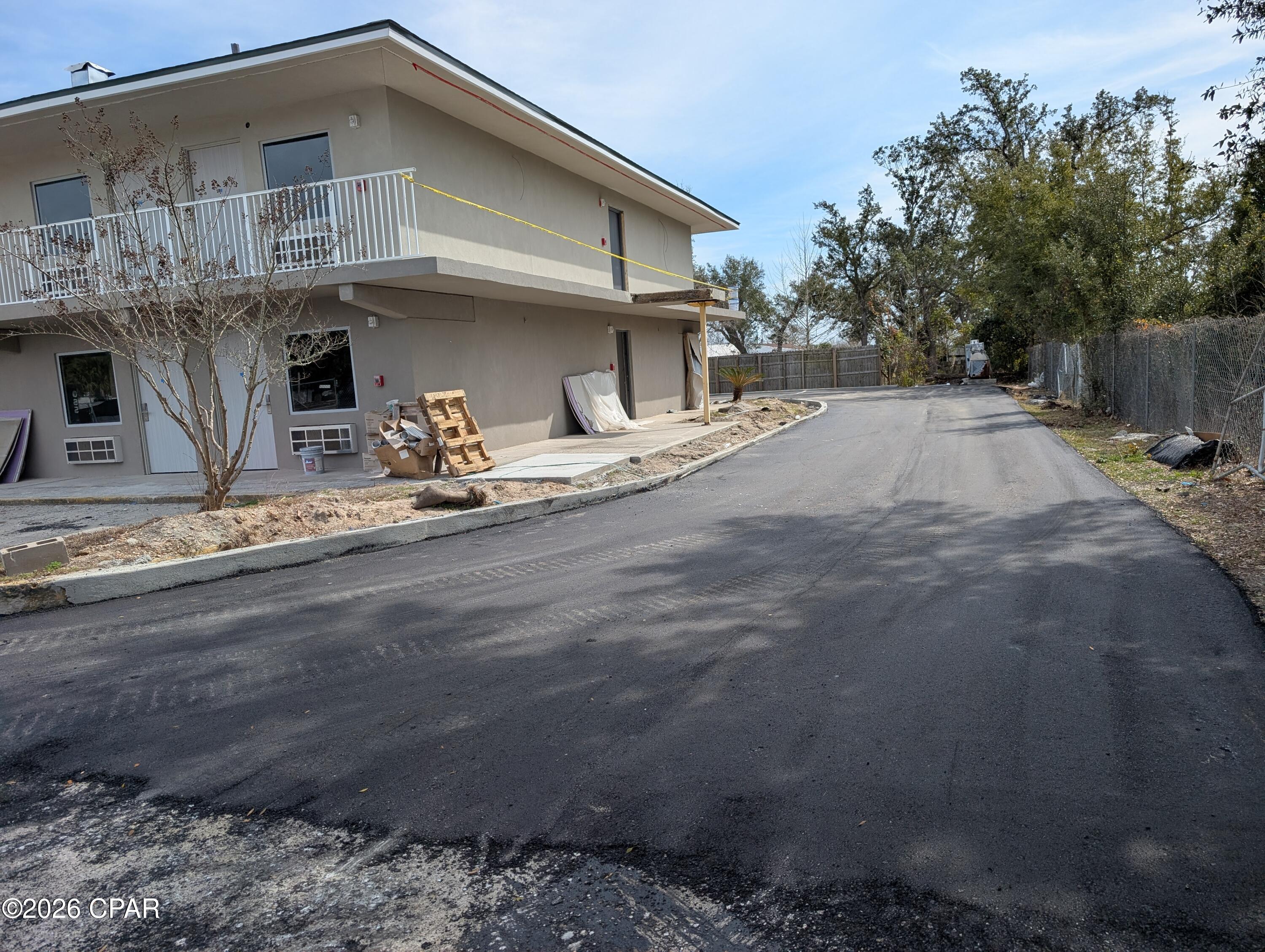 [No Recorded Subdiv] - Commercial Sale