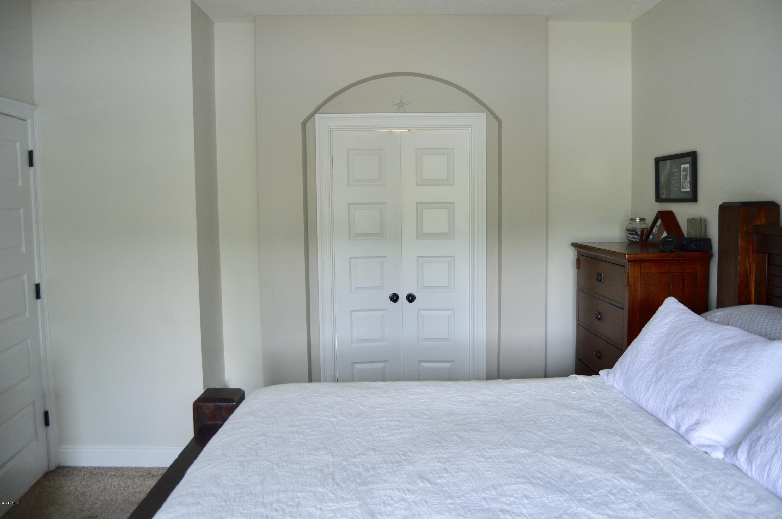 Lakeshore Landing - Residential