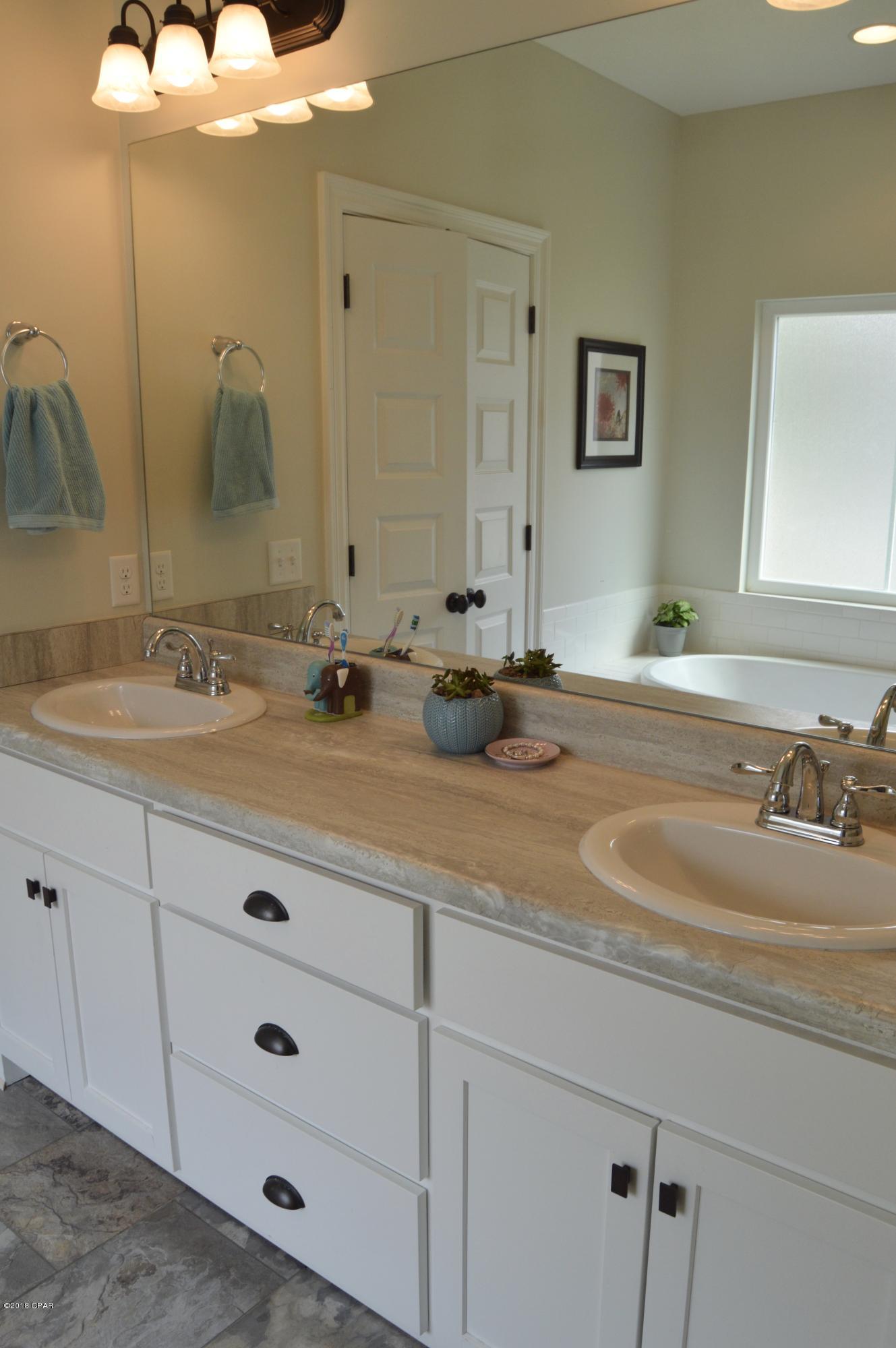 Lakeshore Landing - Residential