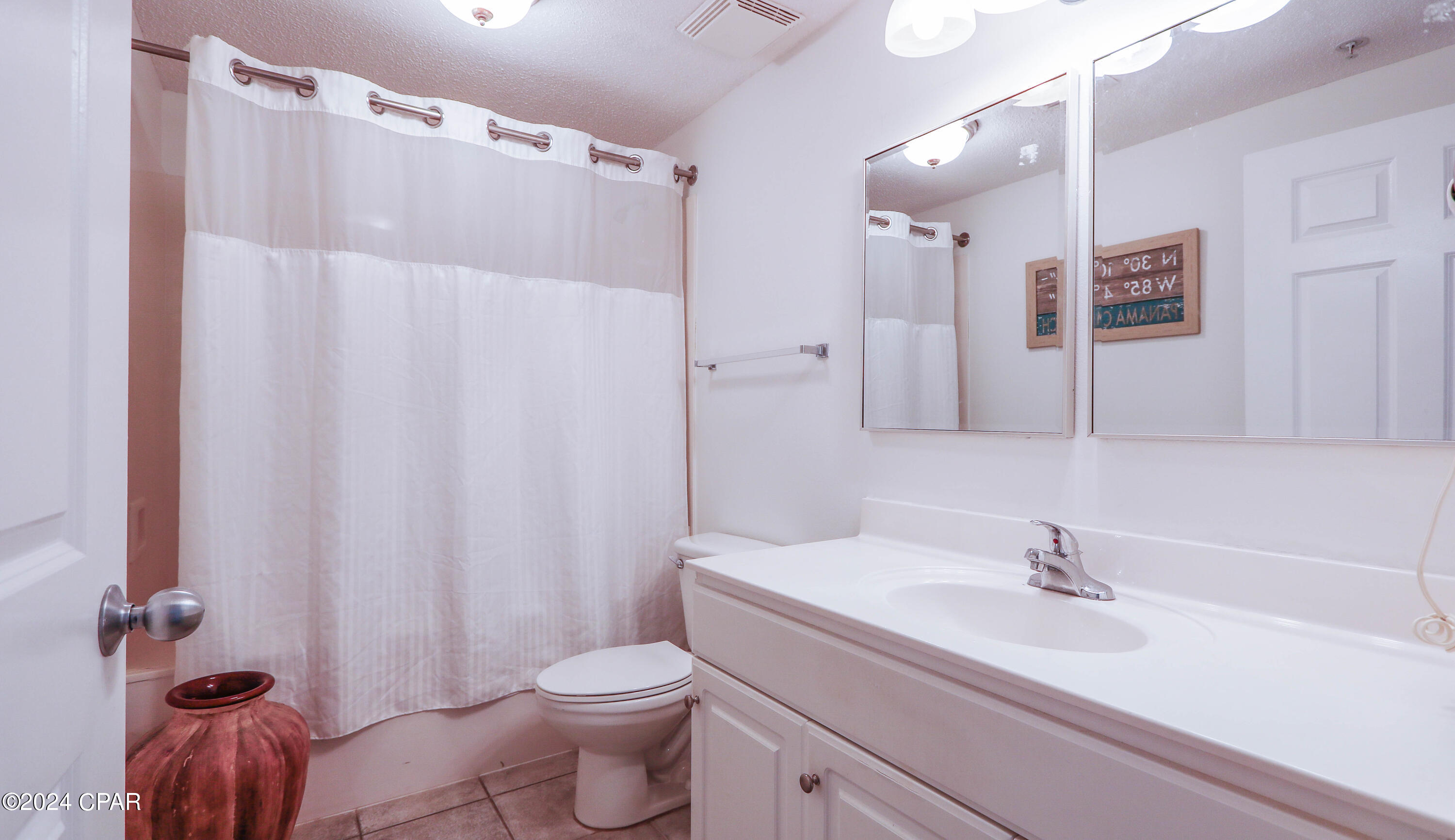 Majestic Beach Tower I - Residential