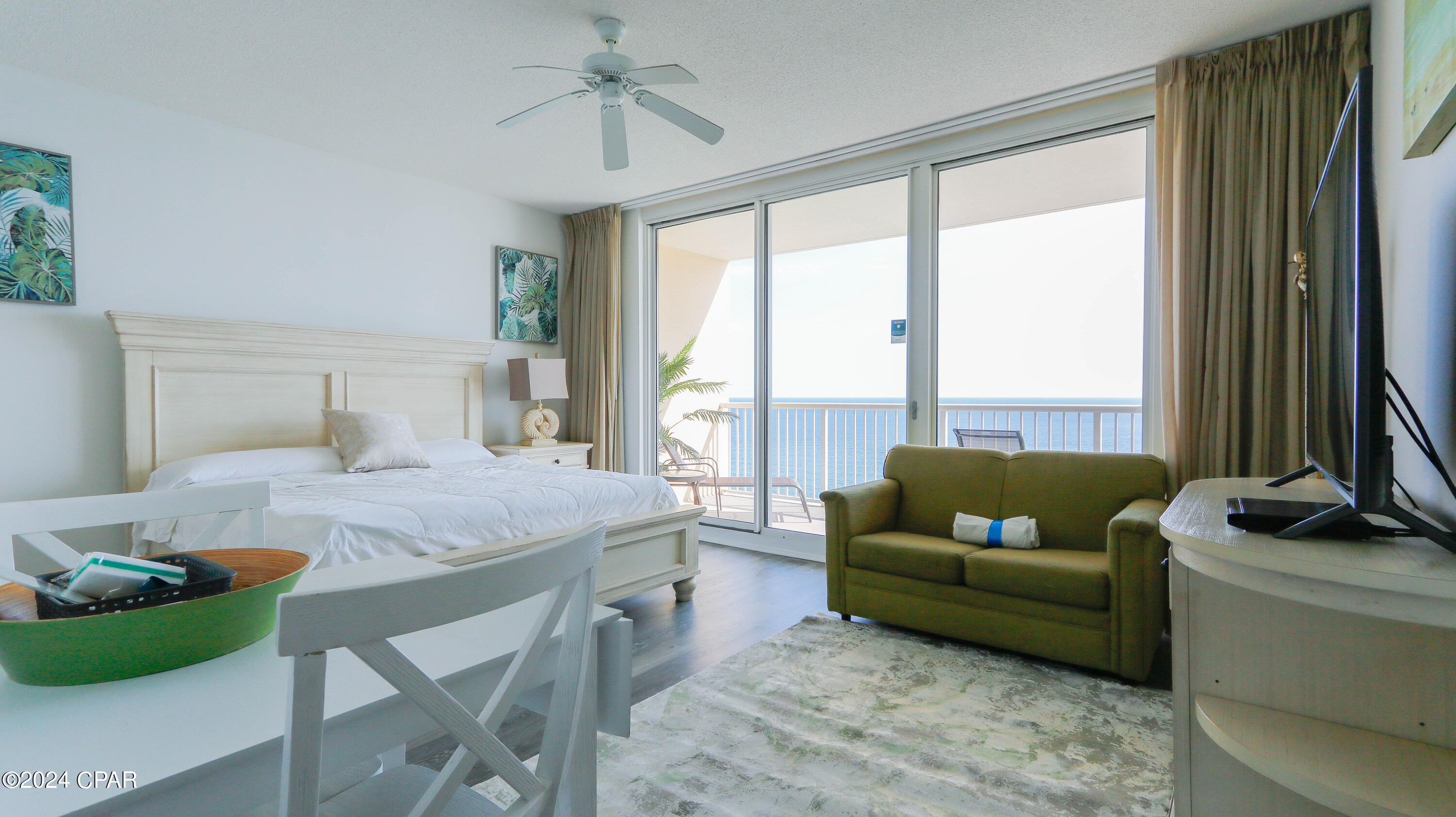 Majestic Beach Tower I - Residential