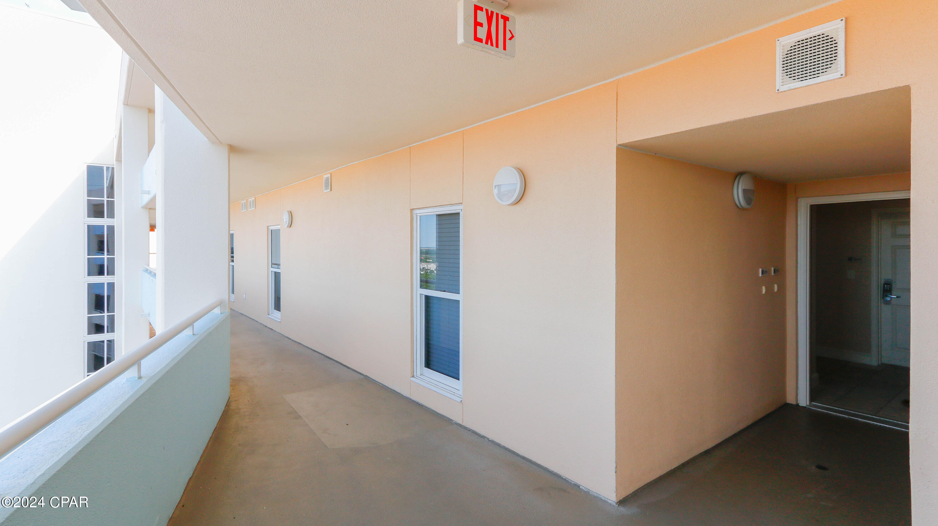 Majestic Beach Tower I - Residential