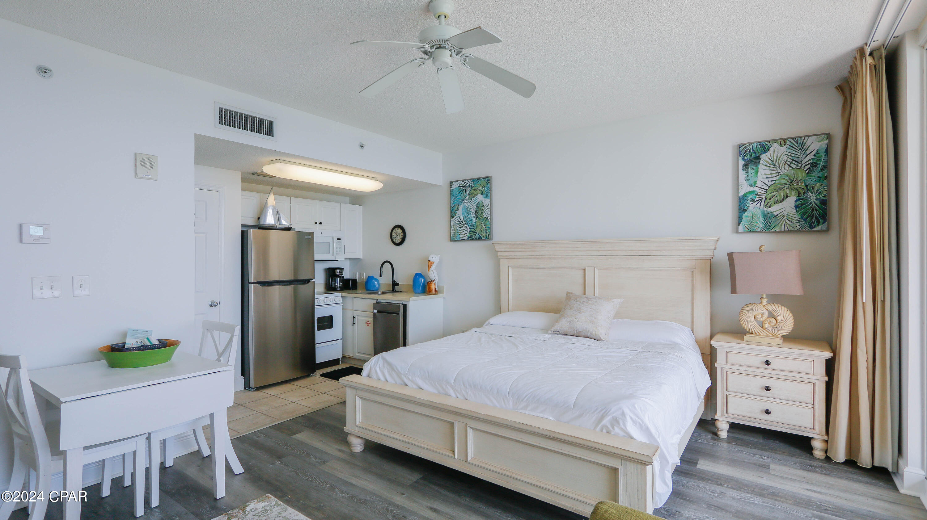 Majestic Beach Tower I - Residential