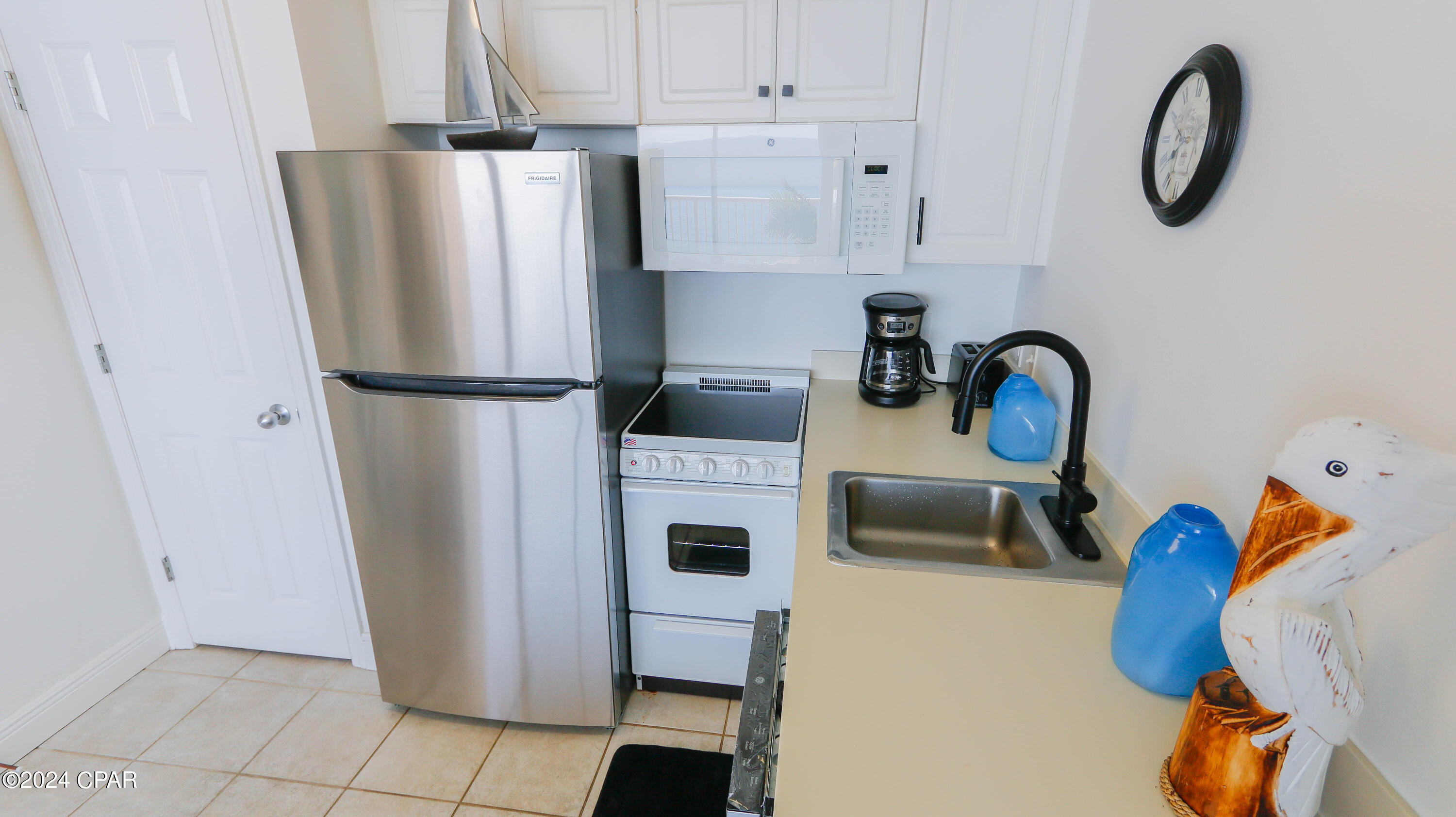 Majestic Beach Tower I - Residential