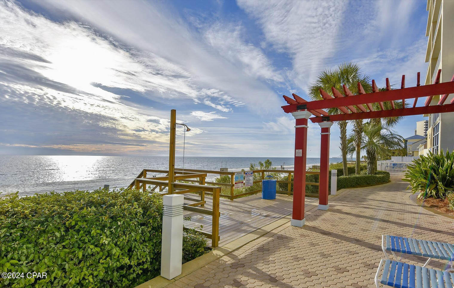 Majestic Beach Tower I - Residential