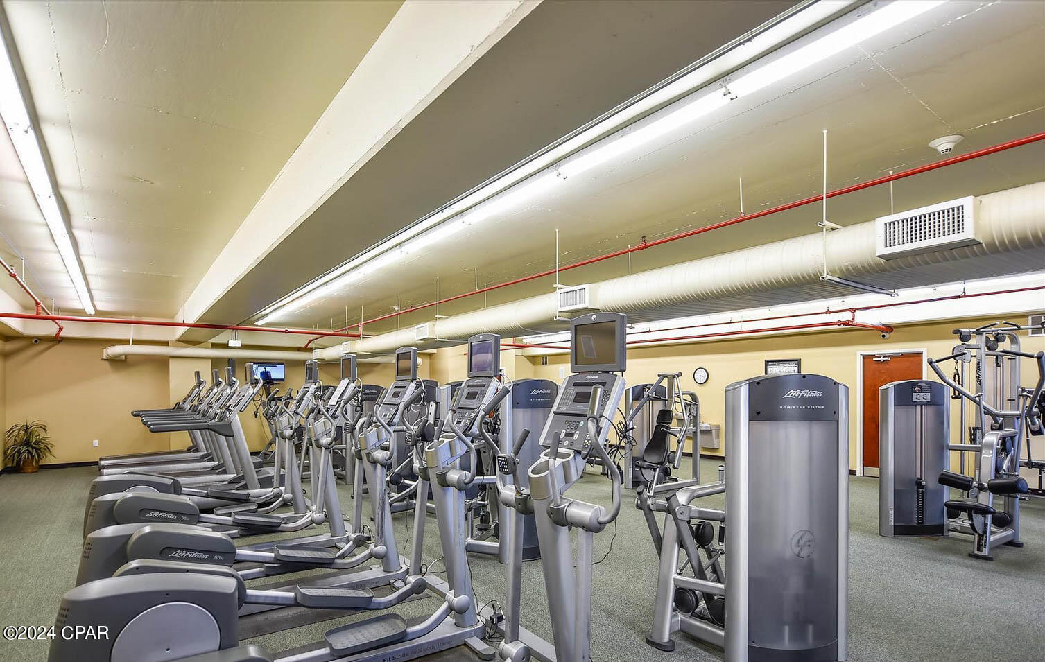 Majestic Beach Tower I - Residential