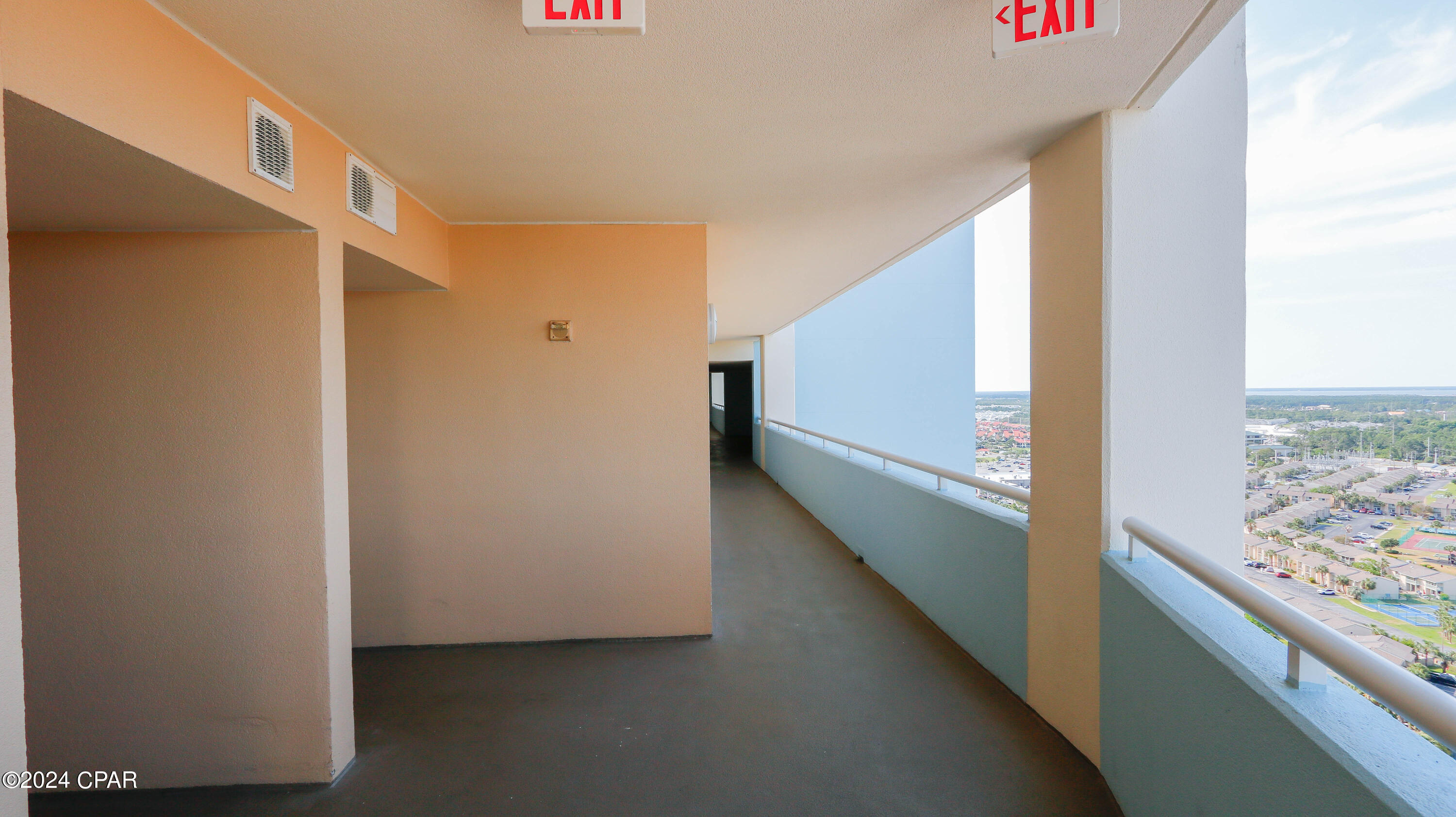 Majestic Beach Tower I - Residential