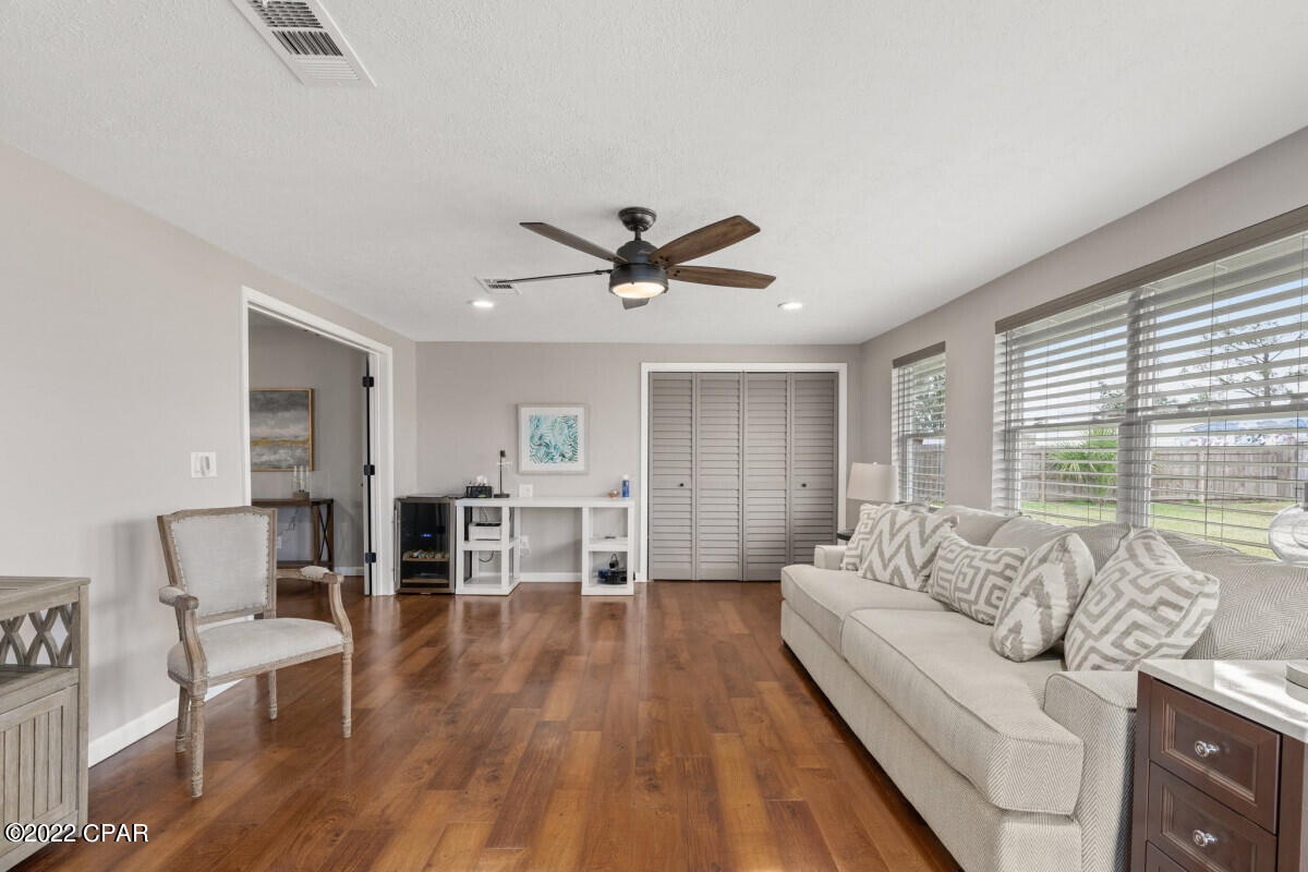 Belaire Estates U-1 - Residential