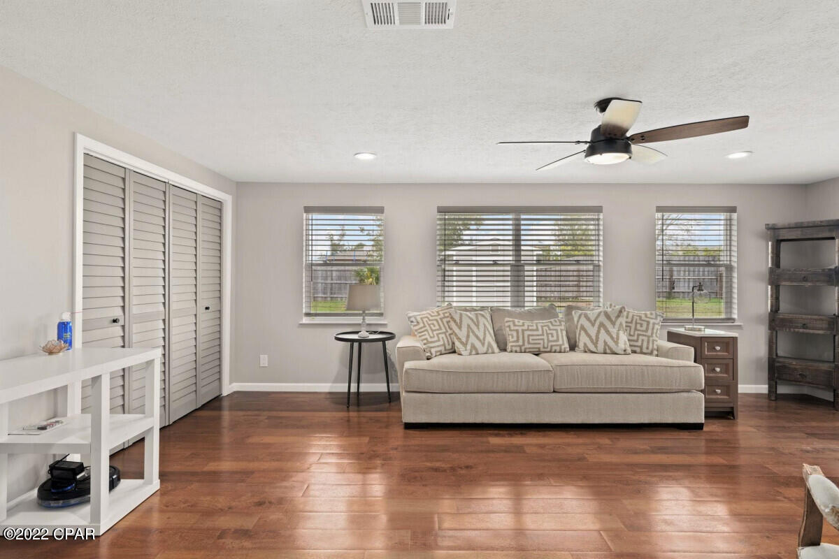 Belaire Estates U-1 - Residential