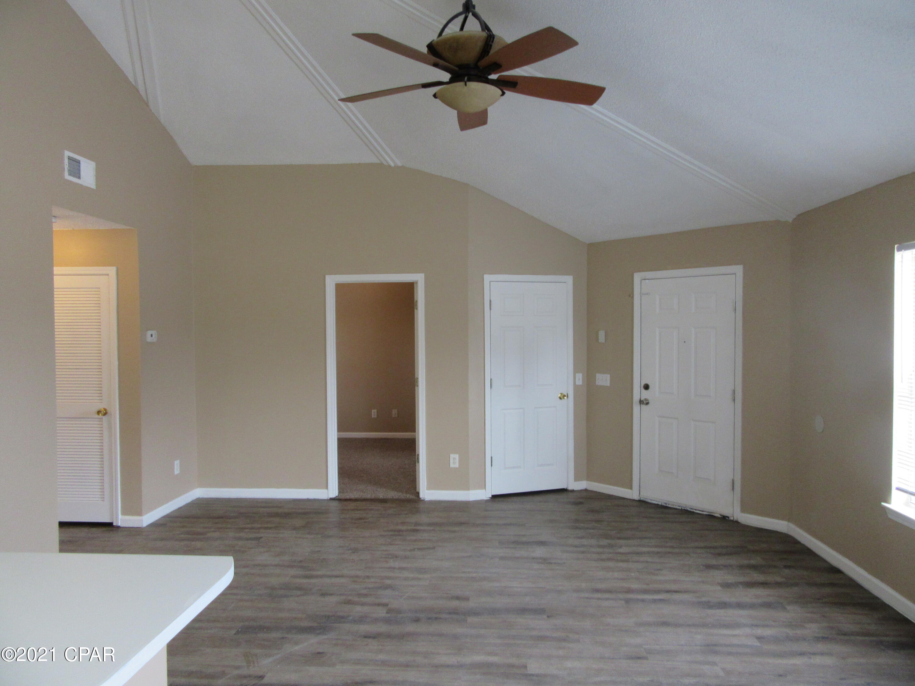 [No Recorded Subdiv] - Residential Lease