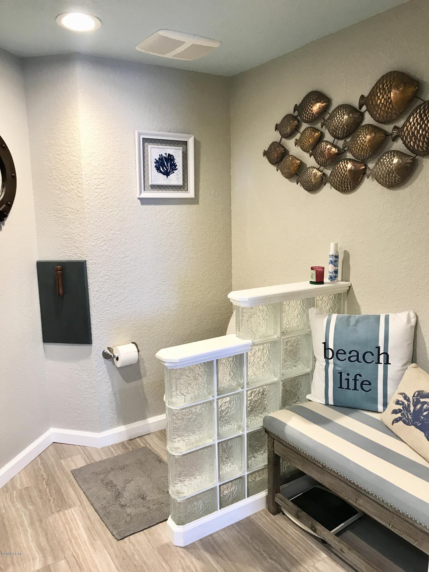 Hibiscus By The Bay - Residential