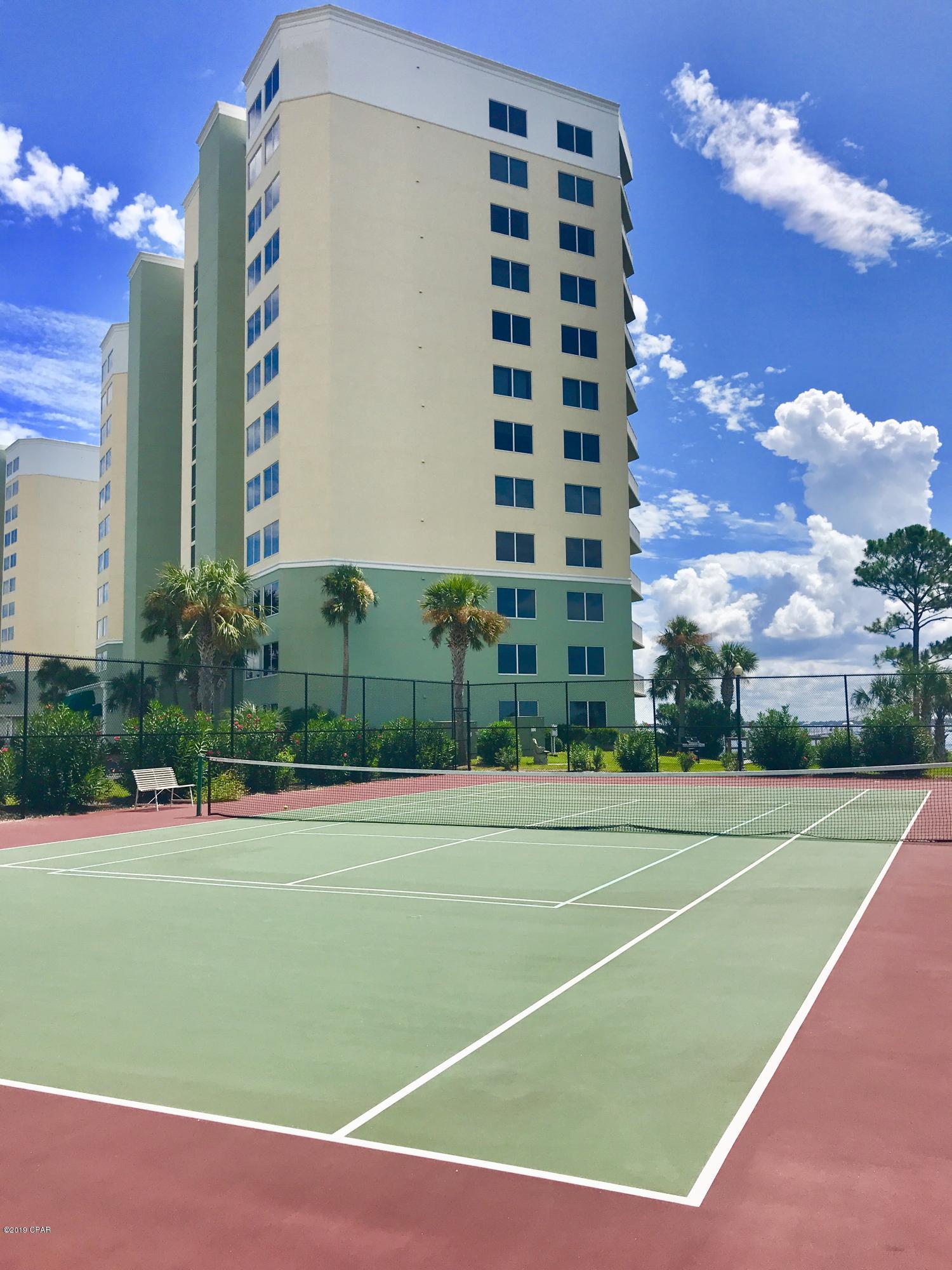 Hibiscus By The Bay - Residential