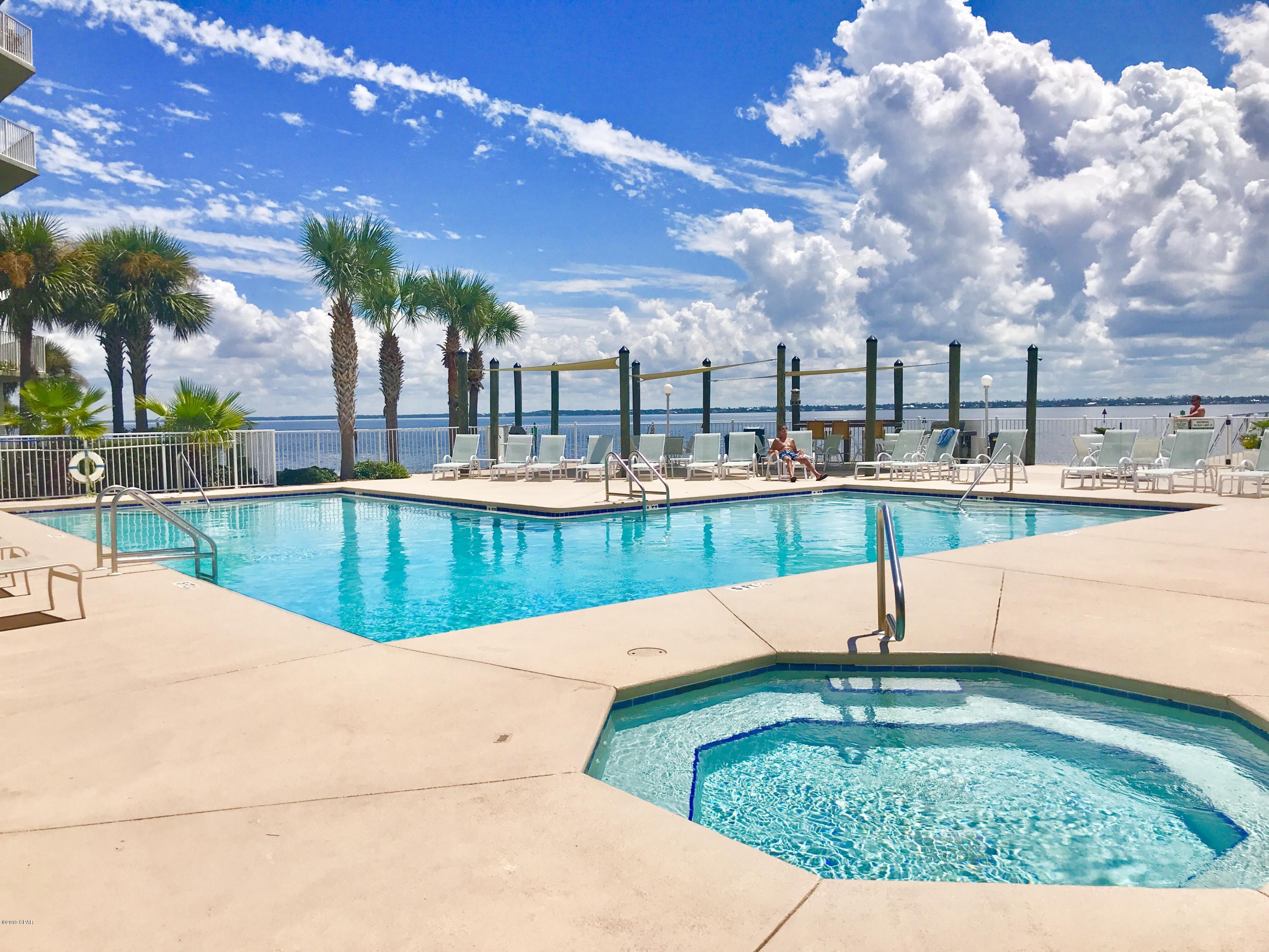 Hibiscus By The Bay - Residential