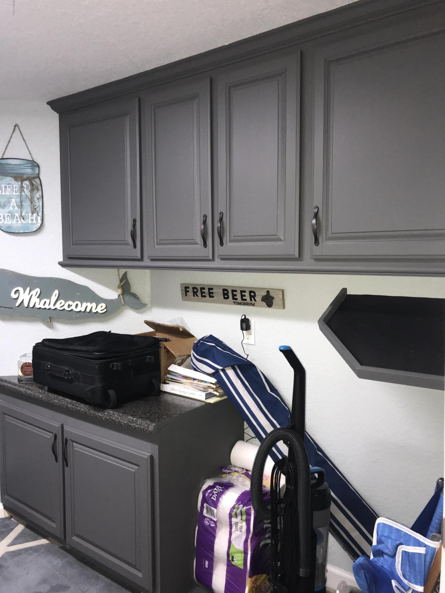 Hibiscus By The Bay - Residential