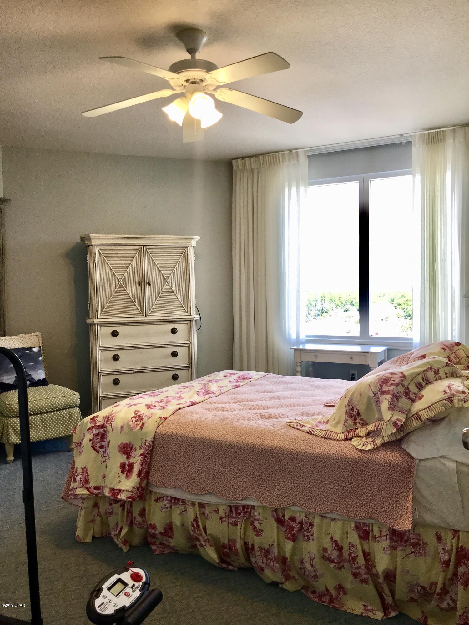 Hibiscus By The Bay - Residential