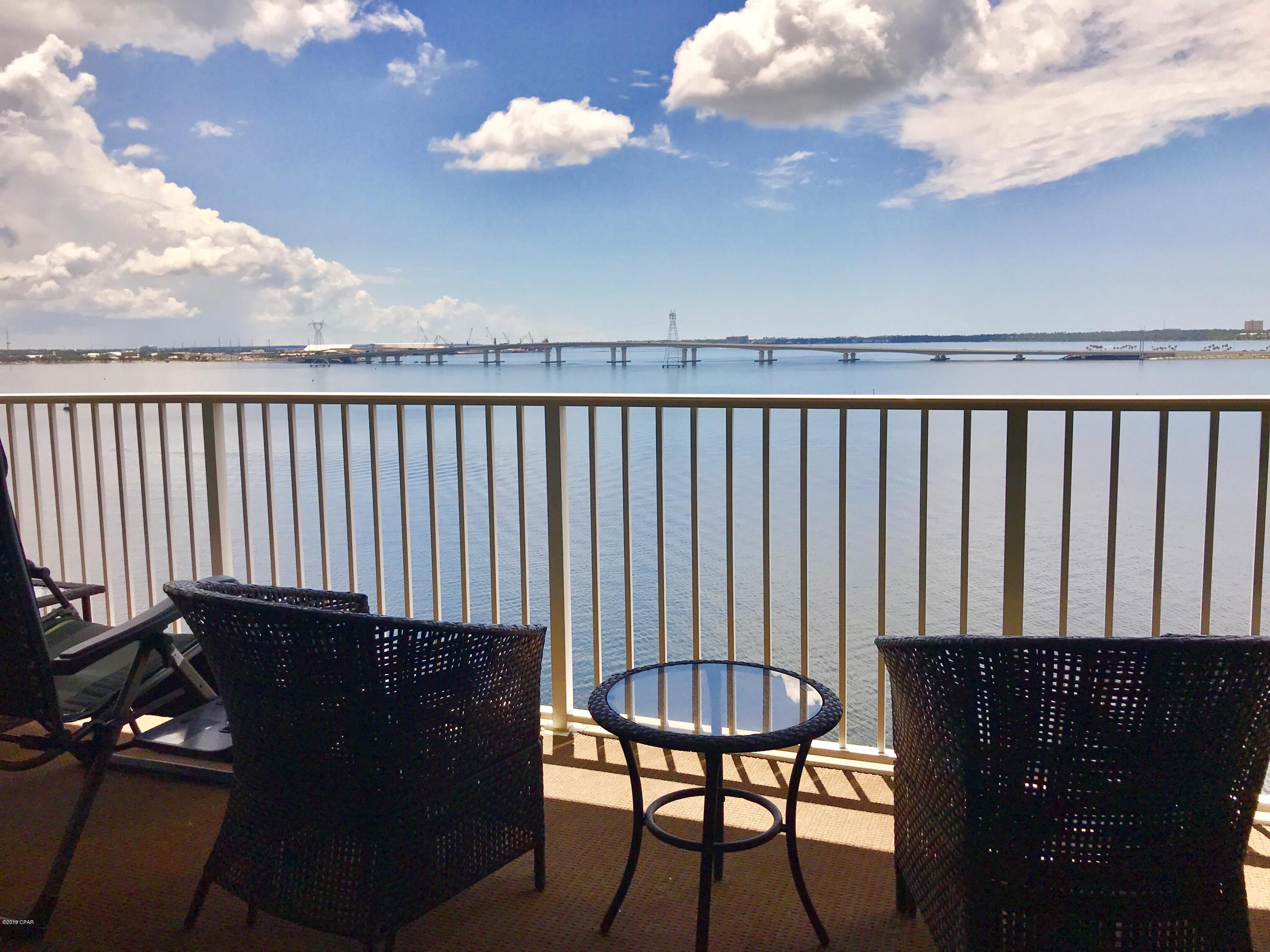 Hibiscus By The Bay - Residential