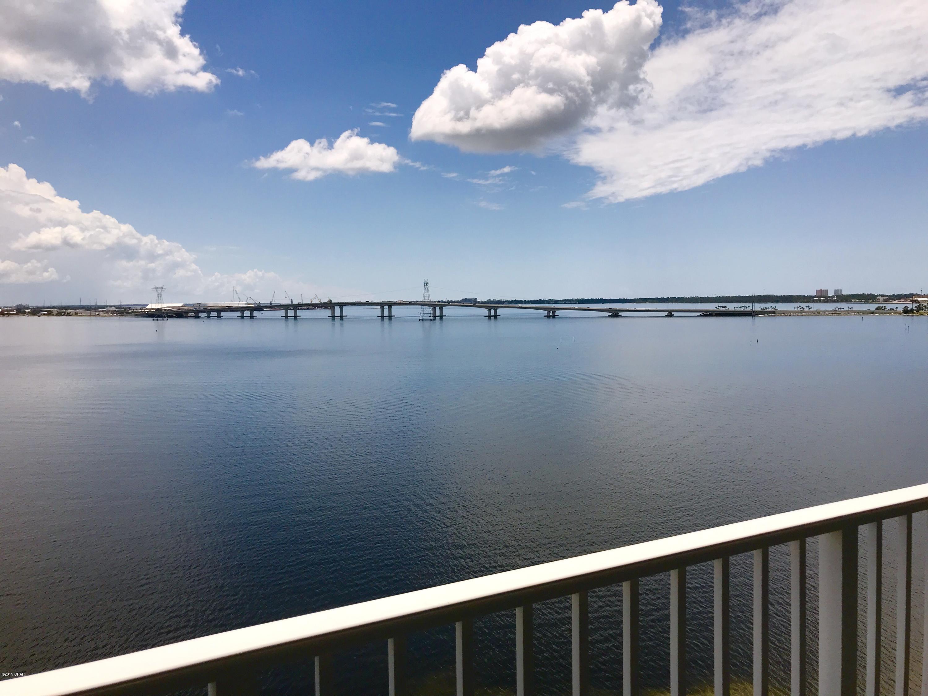 Hibiscus By The Bay - Residential