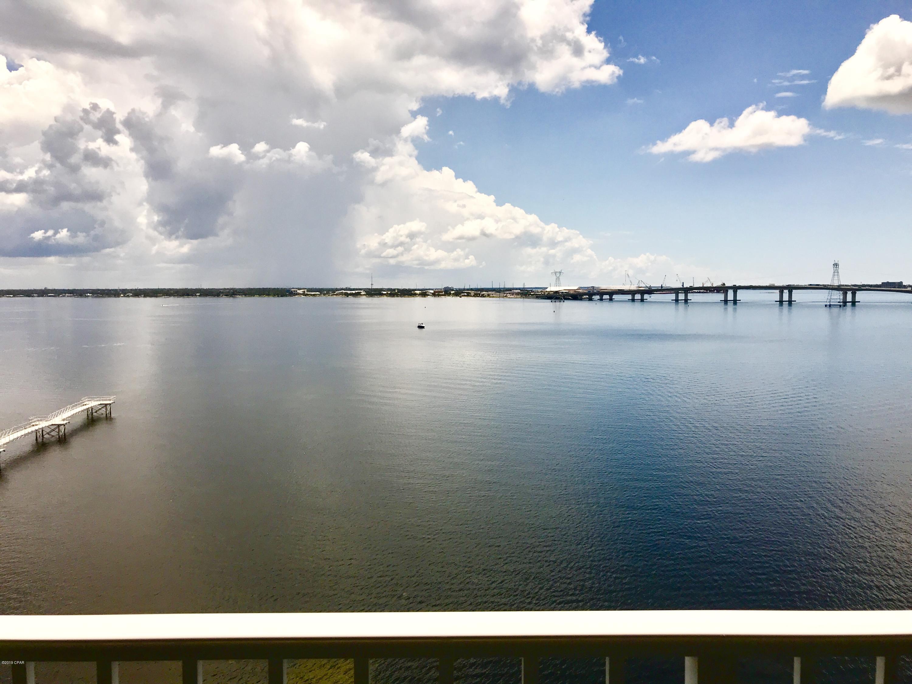 Hibiscus By The Bay - Residential