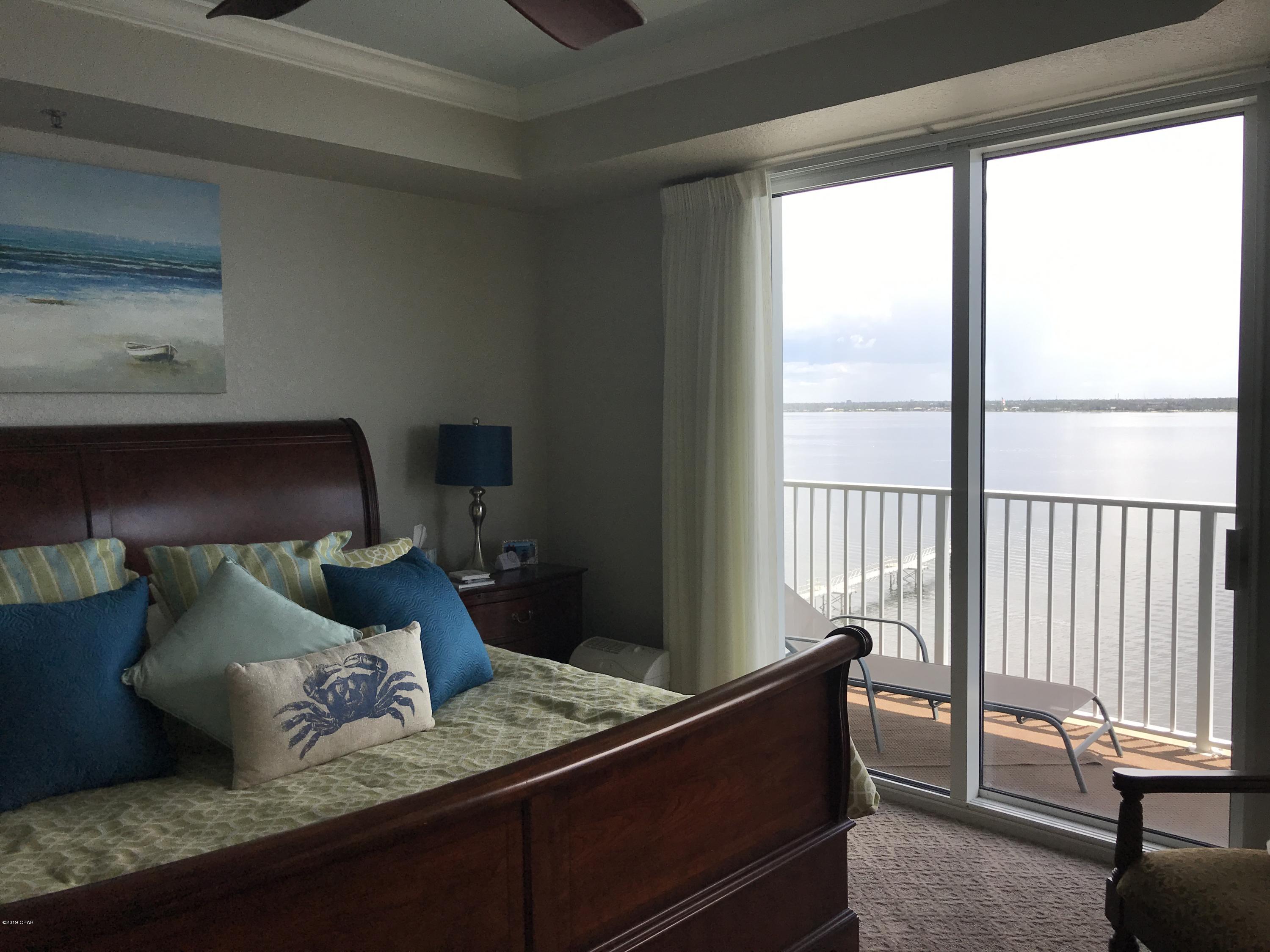 Hibiscus By The Bay - Residential