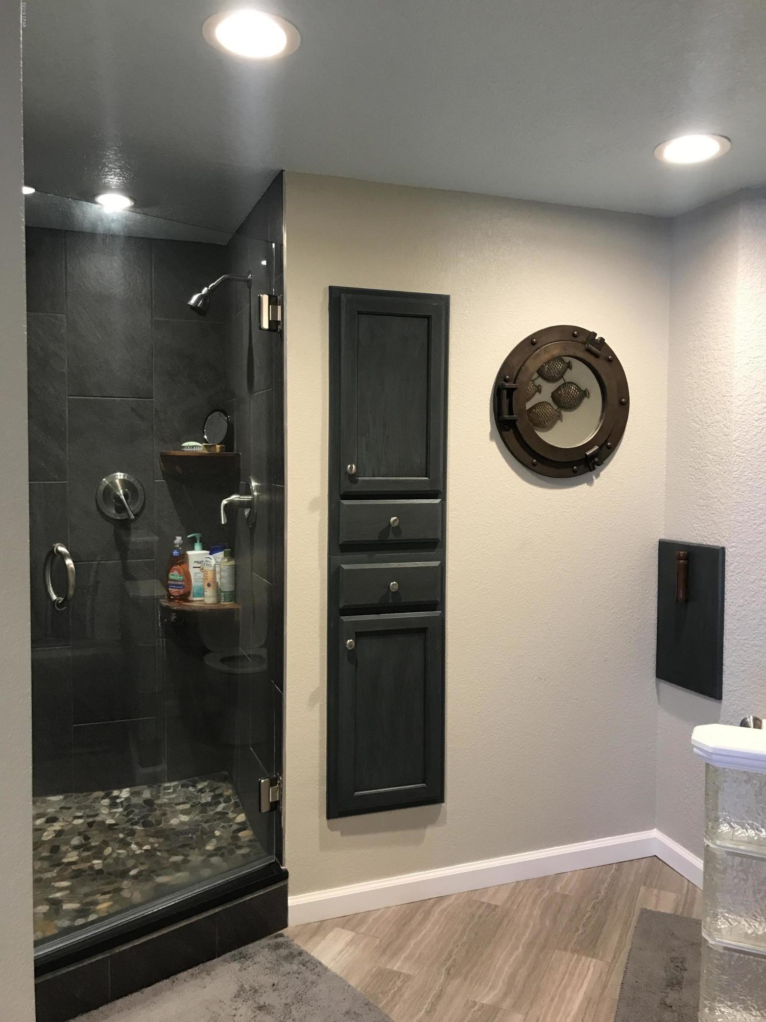 Hibiscus By The Bay - Residential