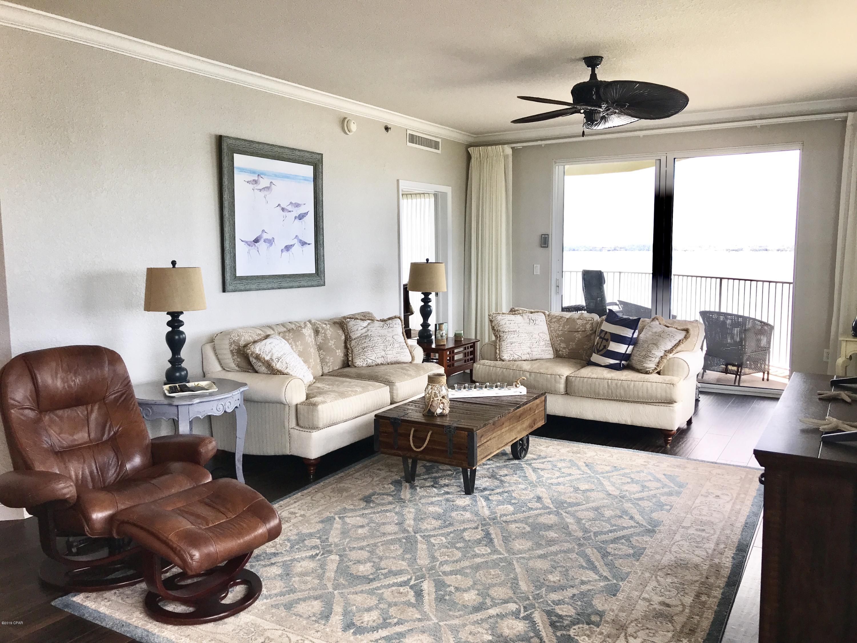 Hibiscus By The Bay - Residential