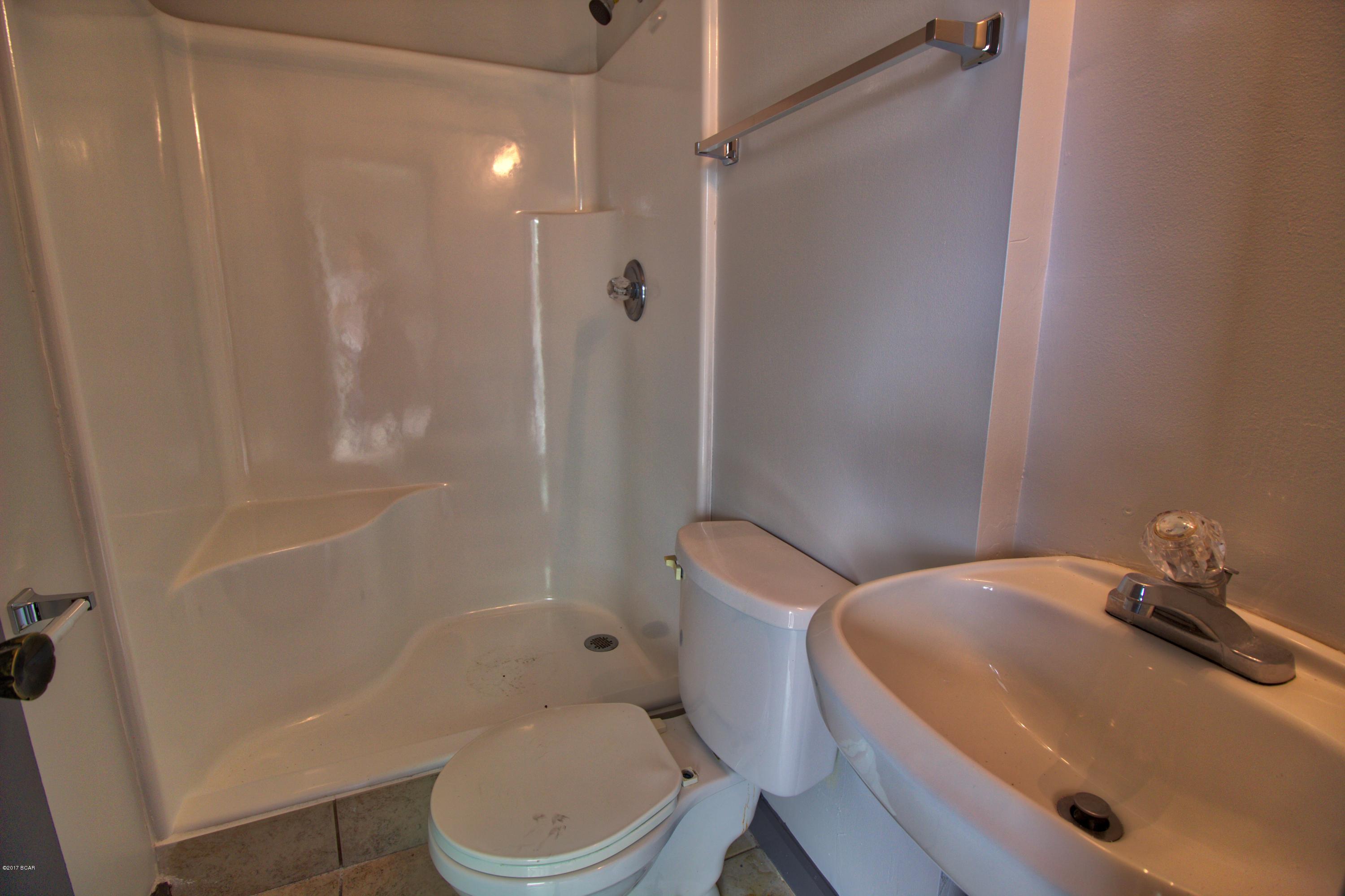 Holiday Beach Unit 8 - Residential Lease